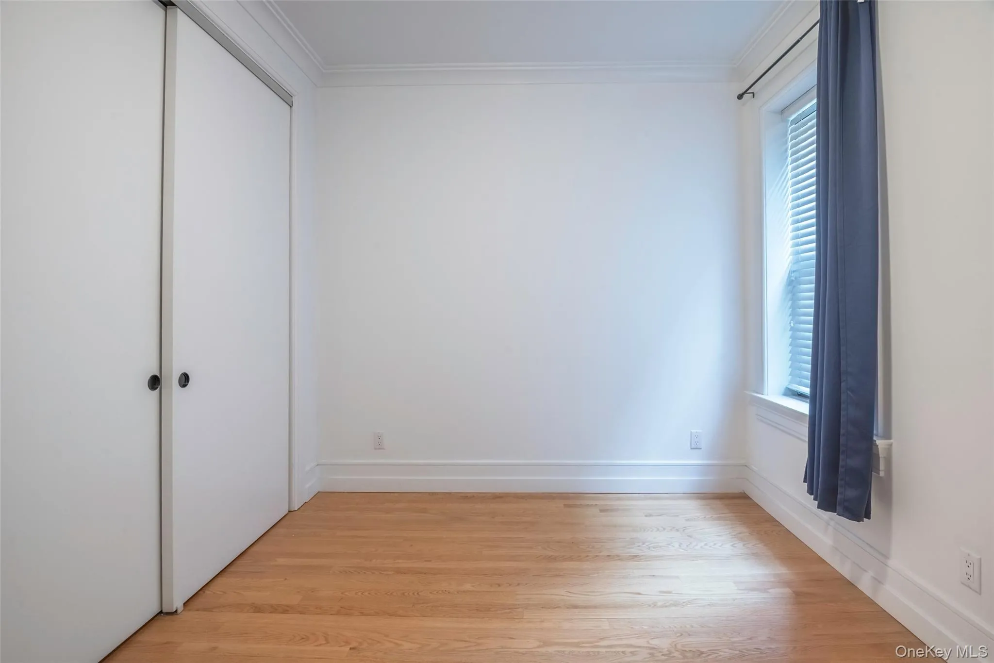 24-51 38TH Street, New York, NY, 2 Bedrooms Bedrooms, 3 Rooms Rooms,1 BathroomBathrooms,Residential,For Rent,38TH,0,1003331 24-51 38TH Street, New York, NY, 2 Bedrooms Bedrooms, 3 Rooms Rooms,1 BathroomBathrooms,Residential,For Rent,38TH,0,1003331