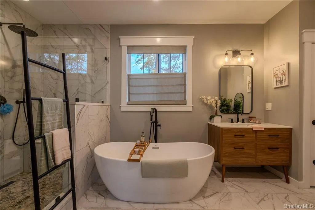 9 Shadow Court, Wappinger, NY, 4 Bedrooms Bedrooms, 9 Rooms Rooms,3 BathroomsBathrooms,Residential Sale,For Rent,Shadow,0,1003336 9 Shadow Court, Wappinger, NY, 4 Bedrooms Bedrooms, 9 Rooms Rooms,3 BathroomsBathrooms,Residential Sale,For Rent,Shadow,0,1003336