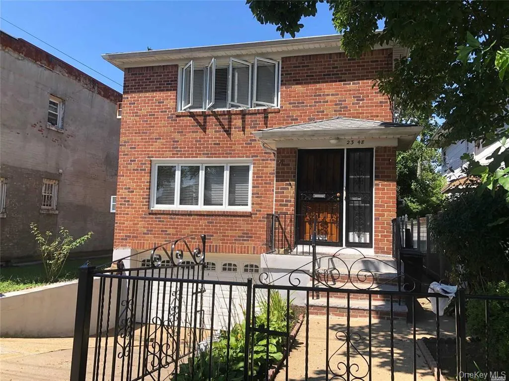 23-48 97 Street, New York, NY, 4 Bedrooms Bedrooms, 6 Rooms Rooms,2 BathroomsBathrooms,Residential Lease,For Rent,97,0,1003339 23-48 97 Street, New York, NY, 4 Bedrooms Bedrooms, 6 Rooms Rooms,2 BathroomsBathrooms,Residential Lease,For Rent,97,0,1003339