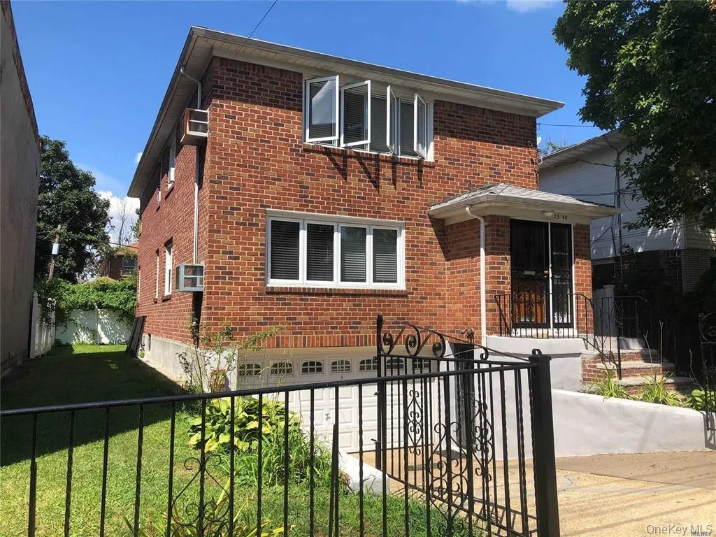 23-48 97 Street, New York, NY, 4 Bedrooms Bedrooms, 6 Rooms Rooms,2 BathroomsBathrooms,Residential Lease,For Rent,97,0,1003339 23-48 97 Street, New York, NY, 4 Bedrooms Bedrooms, 6 Rooms Rooms,2 BathroomsBathrooms,Residential Lease,For Rent,97,0,1003339