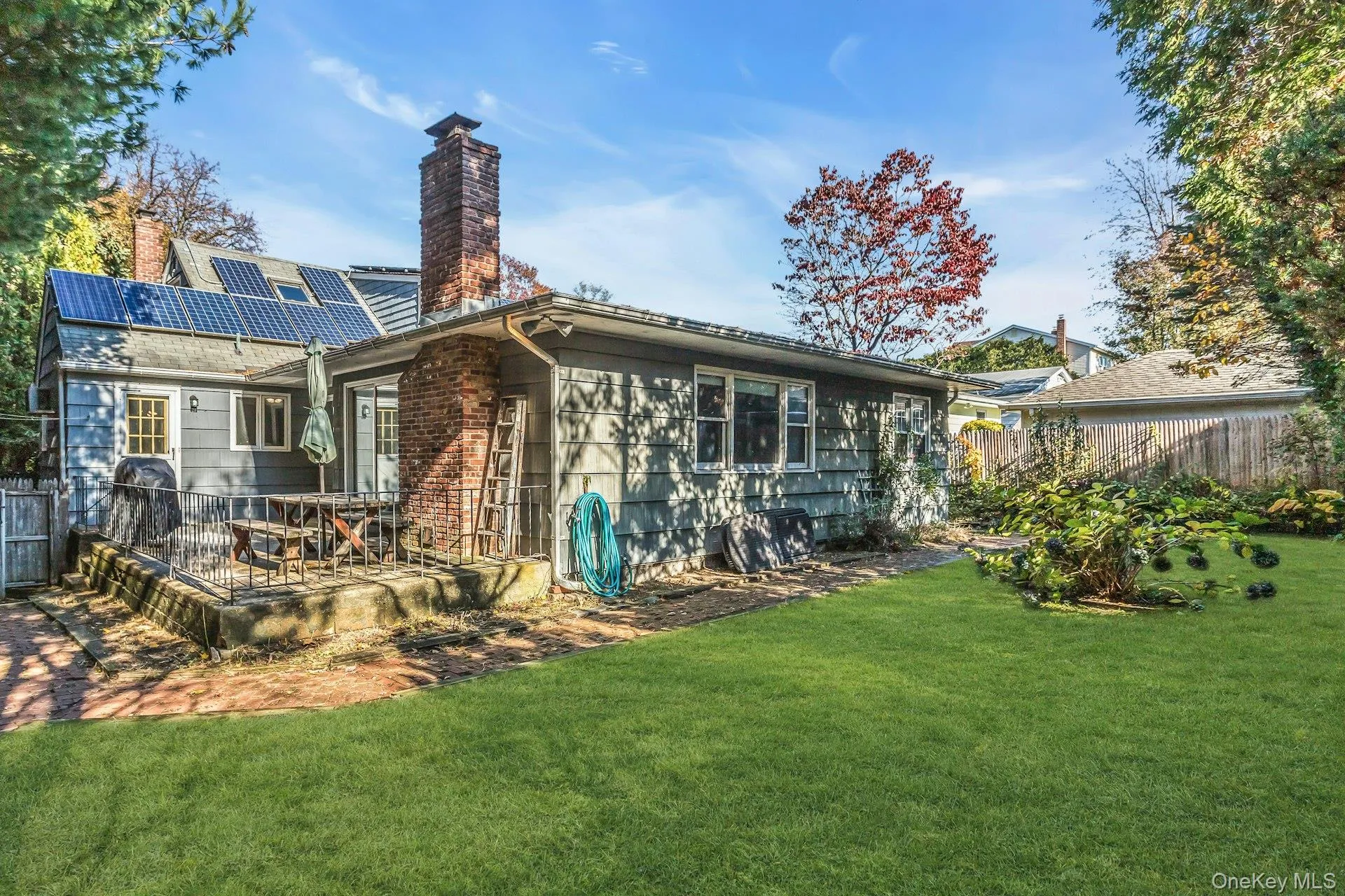 12 Violet Road, Oyster Bay, NY, 4 Bedrooms Bedrooms, 11 Rooms Rooms,2 BathroomsBathrooms,Residential,For Rent,Violet,0,1003340 12 Violet Road, Oyster Bay, NY, 4 Bedrooms Bedrooms, 11 Rooms Rooms,2 BathroomsBathrooms,Residential,For Rent,Violet,0,1003340