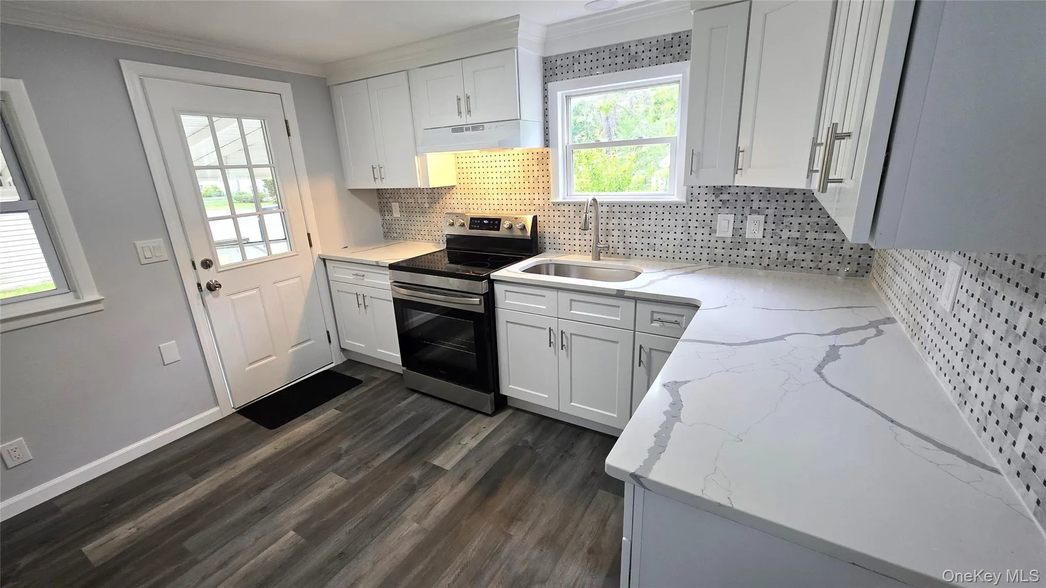 525 Riverleigh Avenue, Riverhead, NY, 2 Bedrooms Bedrooms, 6 Rooms Rooms,1 BathroomBathrooms,Residential,For Rent,Riverleigh,0,1003342 525 Riverleigh Avenue, Riverhead, NY, 2 Bedrooms Bedrooms, 6 Rooms Rooms,1 BathroomBathrooms,Residential,For Rent,Riverleigh,0,1003342