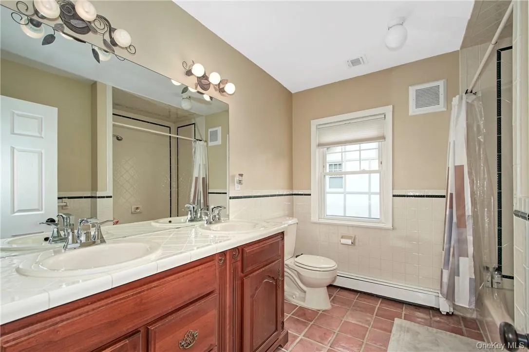18 Elmwood Avenue, Rye City, NY, 4 Bedrooms Bedrooms, 8 Rooms Rooms,2 BathroomsBathrooms,Residential Lease,For Rent,Elmwood,0,1003345 18 Elmwood Avenue, Rye City, NY, 4 Bedrooms Bedrooms, 8 Rooms Rooms,2 BathroomsBathrooms,Residential Lease,For Rent,Elmwood,0,1003345