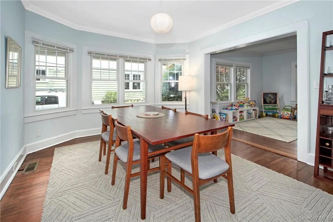 18 Elmwood Avenue, Rye City, NY, 4 Bedrooms Bedrooms, 8 Rooms Rooms,2 BathroomsBathrooms,Residential Lease,For Rent,Elmwood,0,1003345 18 Elmwood Avenue, Rye City, NY, 4 Bedrooms Bedrooms, 8 Rooms Rooms,2 BathroomsBathrooms,Residential Lease,For Rent,Elmwood,0,1003345