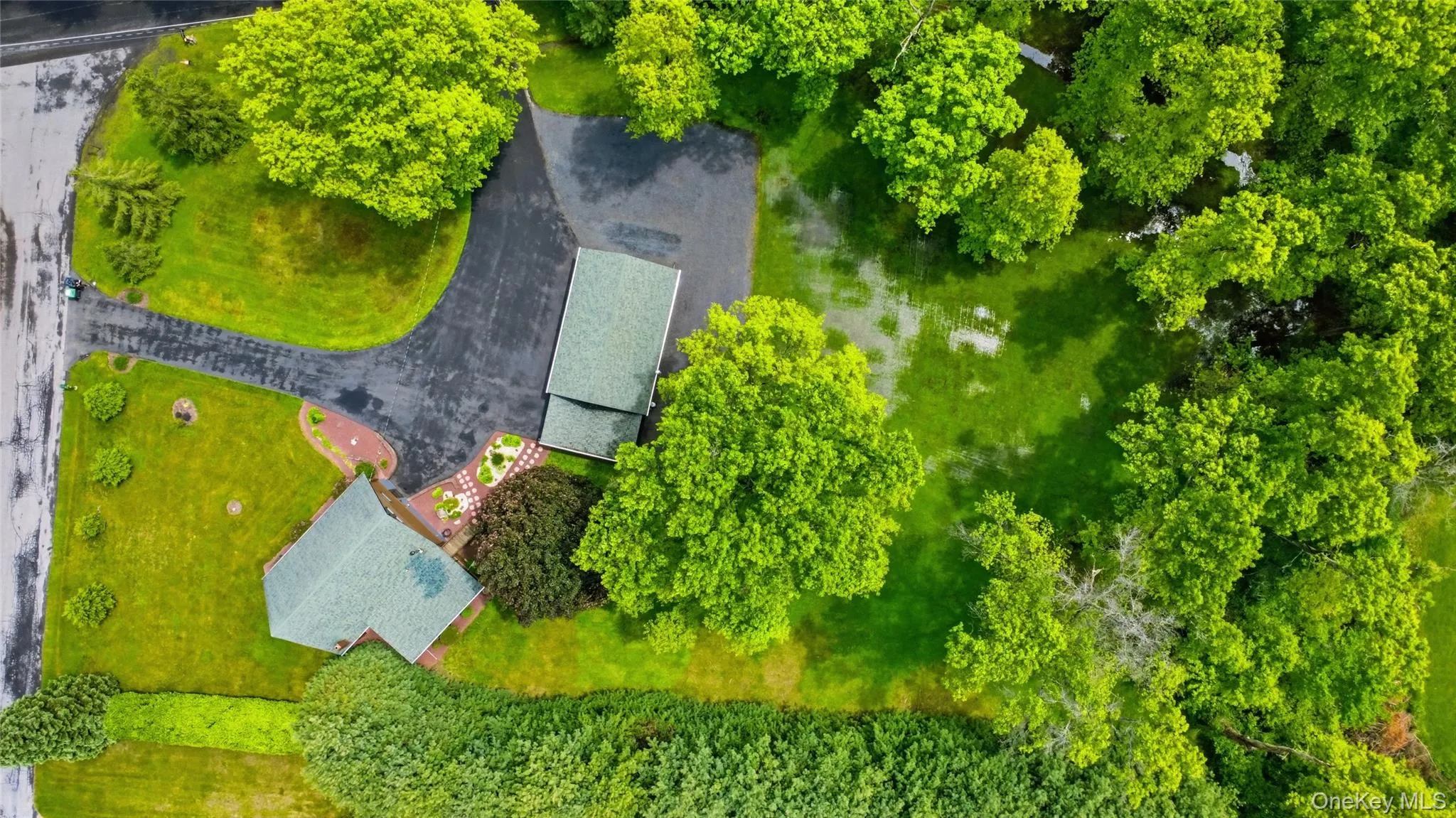 2 Linder Drive, New Paltz, NY, 2 Bedrooms Bedrooms, 6 Rooms Rooms,1 BathroomBathrooms,Residential,For Rent,Linder,0,1003348 2 Linder Drive, New Paltz, NY, 2 Bedrooms Bedrooms, 6 Rooms Rooms,1 BathroomBathrooms,Residential,For Rent,Linder,0,1003348