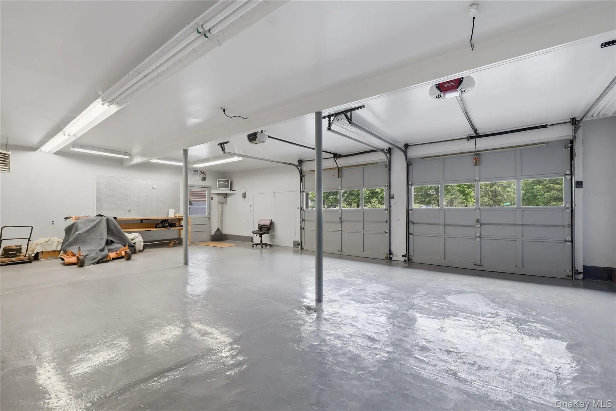 2 Linder Drive, New Paltz, NY, 2 Bedrooms Bedrooms, 6 Rooms Rooms,1 BathroomBathrooms,Residential,For Rent,Linder,0,1003348 2 Linder Drive, New Paltz, NY, 2 Bedrooms Bedrooms, 6 Rooms Rooms,1 BathroomBathrooms,Residential,For Rent,Linder,0,1003348