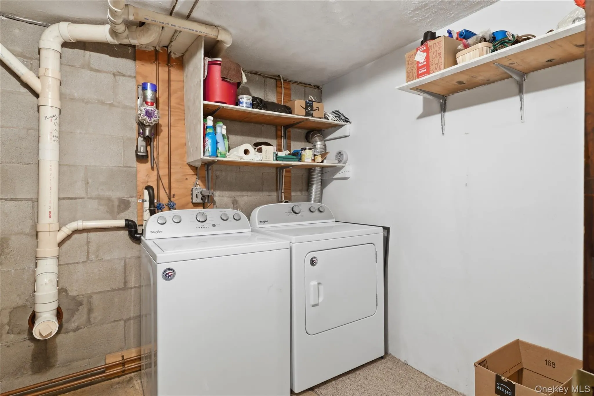 2 Linder Drive, New Paltz, NY, 2 Bedrooms Bedrooms, 6 Rooms Rooms,1 BathroomBathrooms,Residential,For Rent,Linder,0,1003348 2 Linder Drive, New Paltz, NY, 2 Bedrooms Bedrooms, 6 Rooms Rooms,1 BathroomBathrooms,Residential,For Rent,Linder,0,1003348