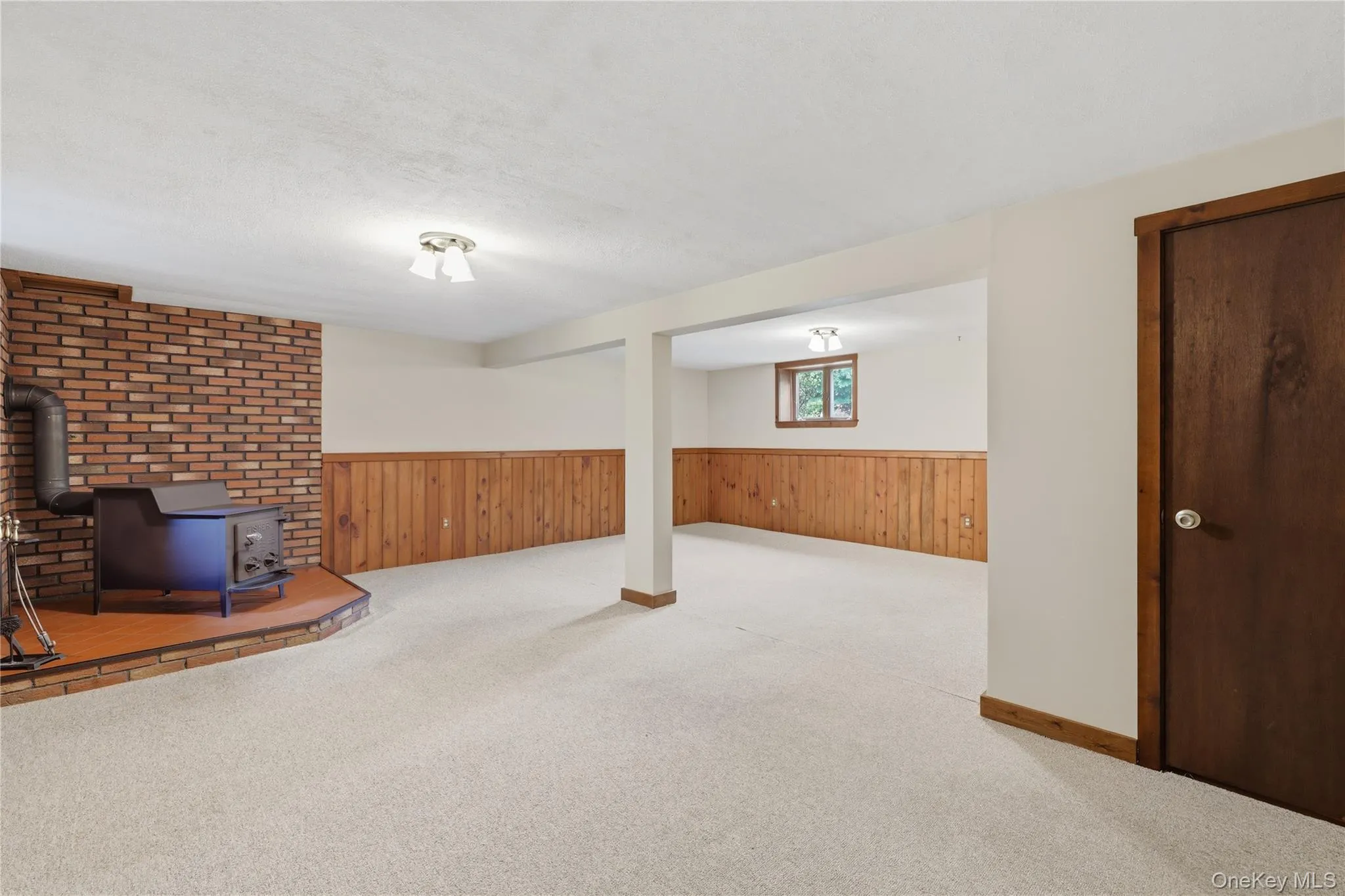 2 Linder Drive, New Paltz, NY, 2 Bedrooms Bedrooms, 6 Rooms Rooms,1 BathroomBathrooms,Residential,For Rent,Linder,0,1003348 2 Linder Drive, New Paltz, NY, 2 Bedrooms Bedrooms, 6 Rooms Rooms,1 BathroomBathrooms,Residential,For Rent,Linder,0,1003348