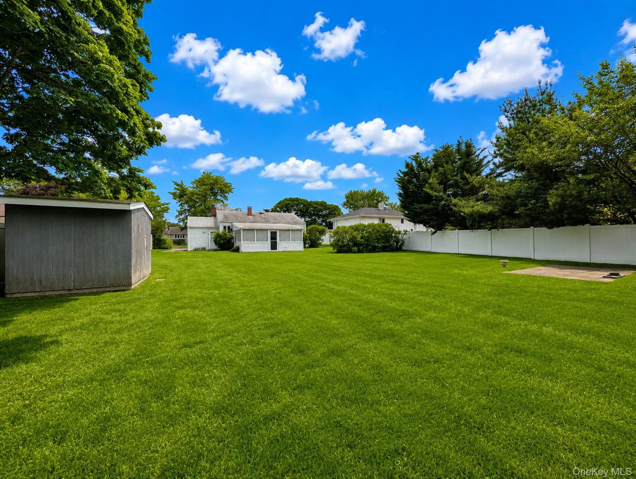29 Sarah Drive, Brookhaven, NY, 3 Bedrooms Bedrooms, 7 Rooms Rooms,1 BathroomBathrooms,Residential,For Rent,Sarah,0,1003352 29 Sarah Drive, Brookhaven, NY, 3 Bedrooms Bedrooms, 7 Rooms Rooms,1 BathroomBathrooms,Residential,For Rent,Sarah,0,1003352