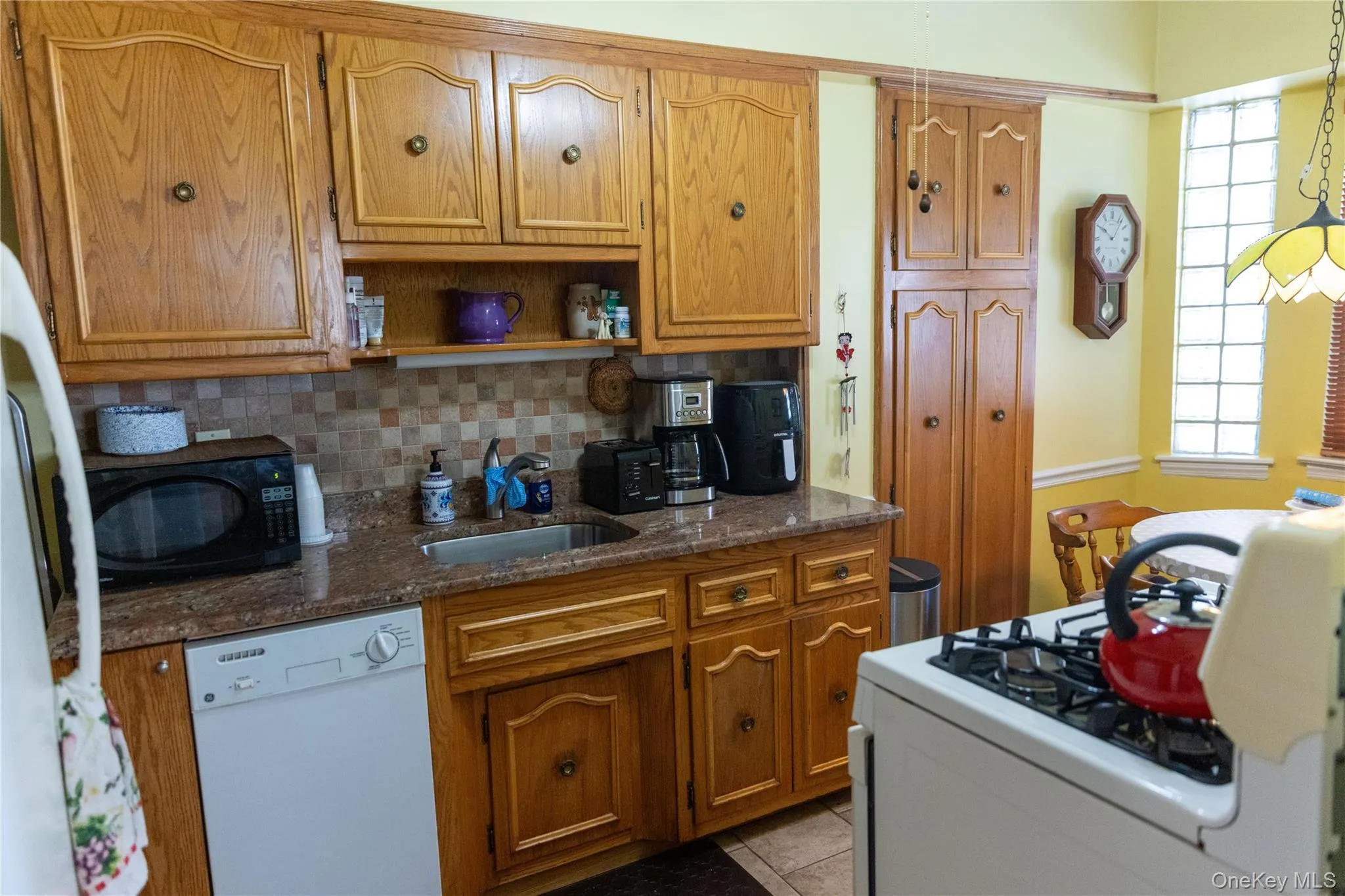 6282 Dry Harbor Road, New York, NY, 3 Bedrooms Bedrooms, 6 Rooms Rooms,1 BathroomBathrooms,Residential Sale,For Rent,Dry Harbor,0,1003353 6282 Dry Harbor Road, New York, NY, 3 Bedrooms Bedrooms, 6 Rooms Rooms,1 BathroomBathrooms,Residential Sale,For Rent,Dry Harbor,0,1003353