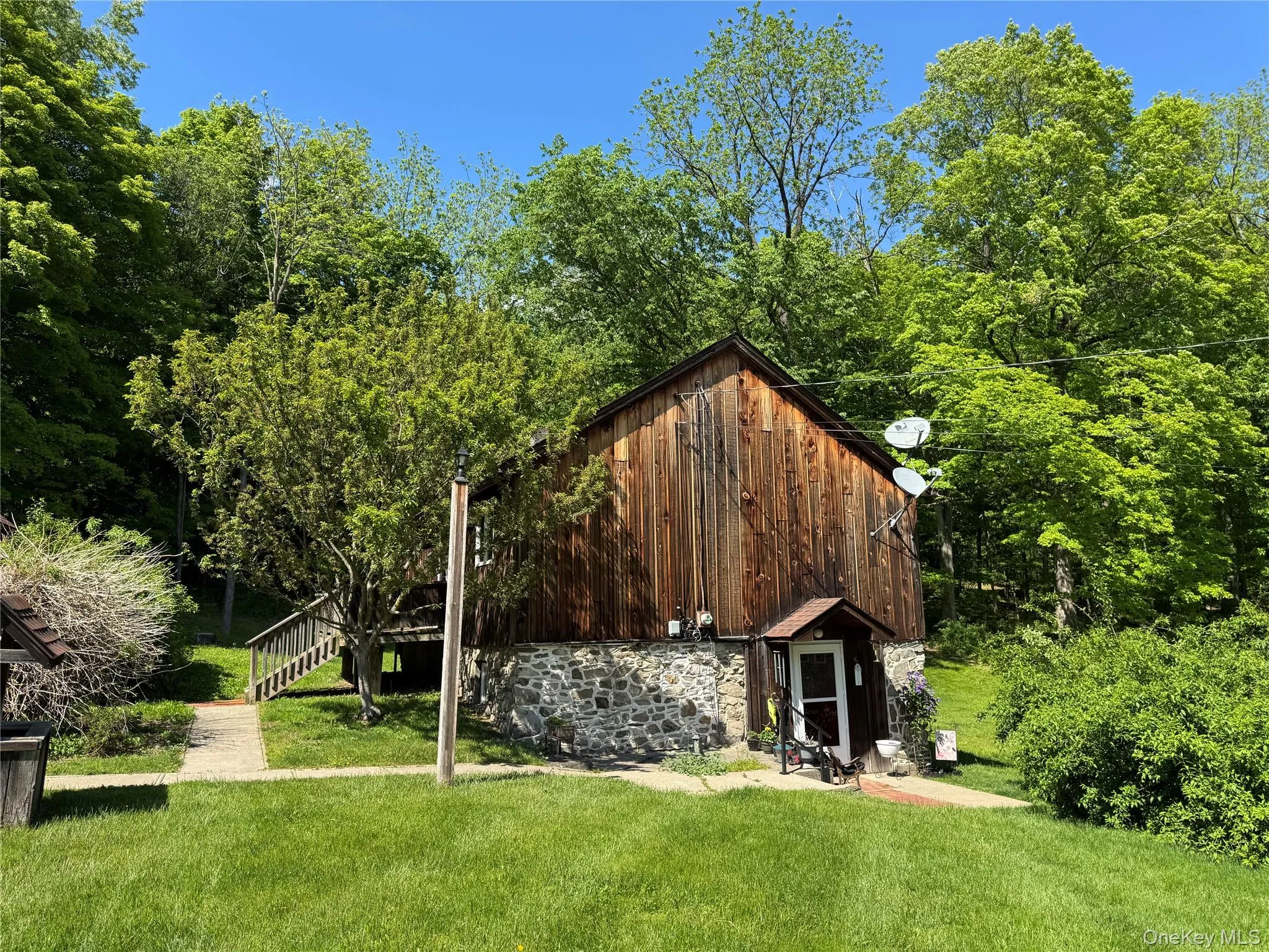 84 Foster Road, Middletown, NY, 1 Bedroom Bedrooms, 4 Rooms Rooms,1 BathroomBathrooms,Residential Lease,For Rent,Foster,0,1003355 84 Foster Road, Middletown, NY, 1 Bedroom Bedrooms, 4 Rooms Rooms,1 BathroomBathrooms,Residential Lease,For Rent,Foster,0,1003355