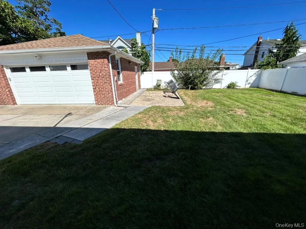 67 Emerson Avenue, Hempstead, NY, 3 Bedrooms Bedrooms, 8 Rooms Rooms,2 BathroomsBathrooms,Residential Lease,For Rent,Emerson,0,1003358 67 Emerson Avenue, Hempstead, NY, 3 Bedrooms Bedrooms, 8 Rooms Rooms,2 BathroomsBathrooms,Residential Lease,For Rent,Emerson,0,1003358
