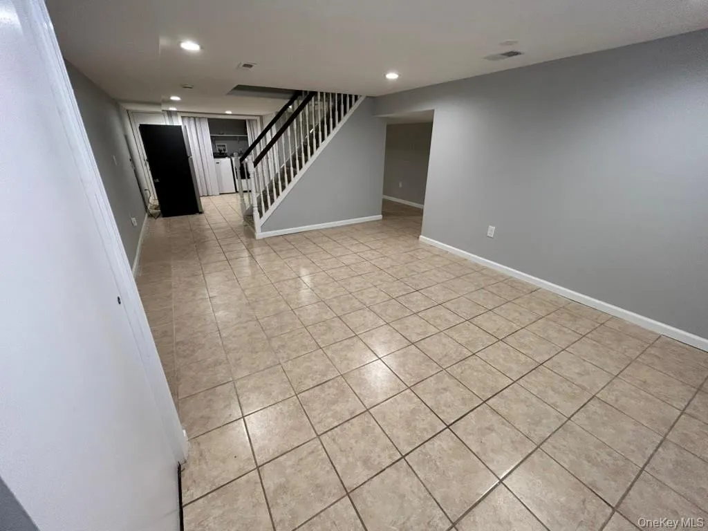 67 Emerson Avenue, Hempstead, NY, 3 Bedrooms Bedrooms, 8 Rooms Rooms,2 BathroomsBathrooms,Residential Lease,For Rent,Emerson,0,1003358 67 Emerson Avenue, Hempstead, NY, 3 Bedrooms Bedrooms, 8 Rooms Rooms,2 BathroomsBathrooms,Residential Lease,For Rent,Emerson,0,1003358