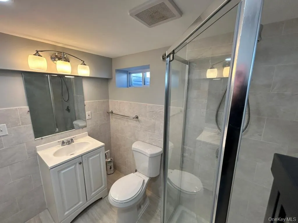 67 Emerson Avenue, Hempstead, NY, 3 Bedrooms Bedrooms, 8 Rooms Rooms,2 BathroomsBathrooms,Residential Lease,For Rent,Emerson,0,1003358 67 Emerson Avenue, Hempstead, NY, 3 Bedrooms Bedrooms, 8 Rooms Rooms,2 BathroomsBathrooms,Residential Lease,For Rent,Emerson,0,1003358