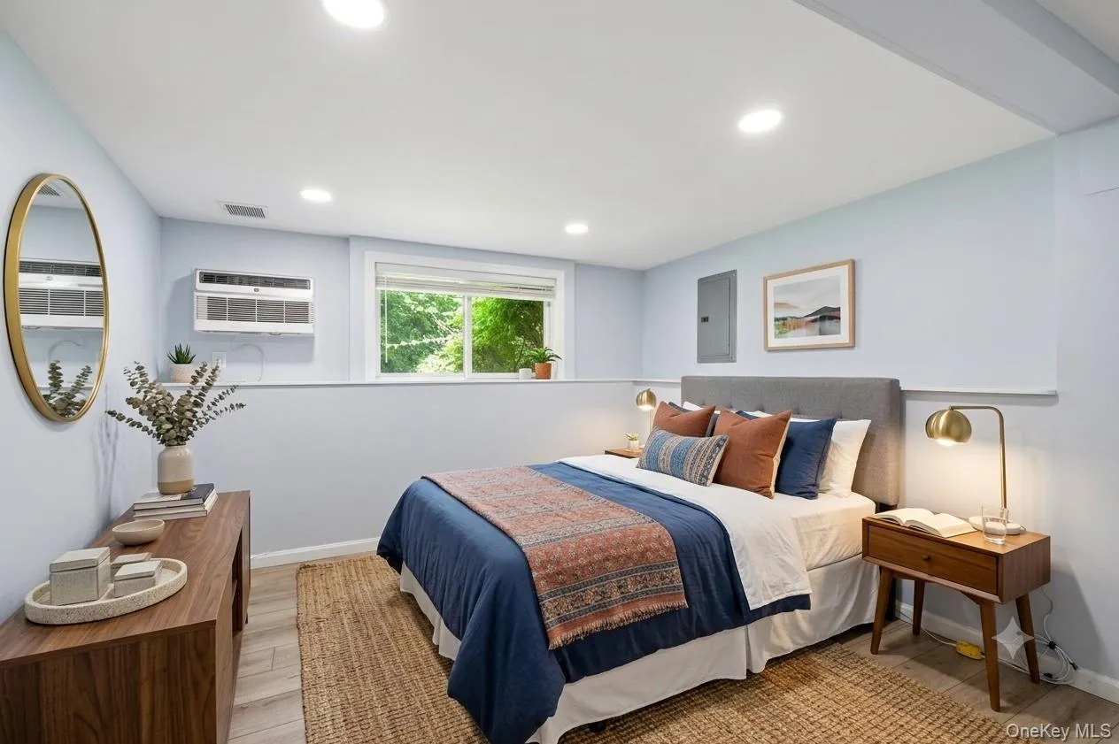 Virtually staged bedroom 4 (lower level) Virtually staged bedroom 4 (lower level)