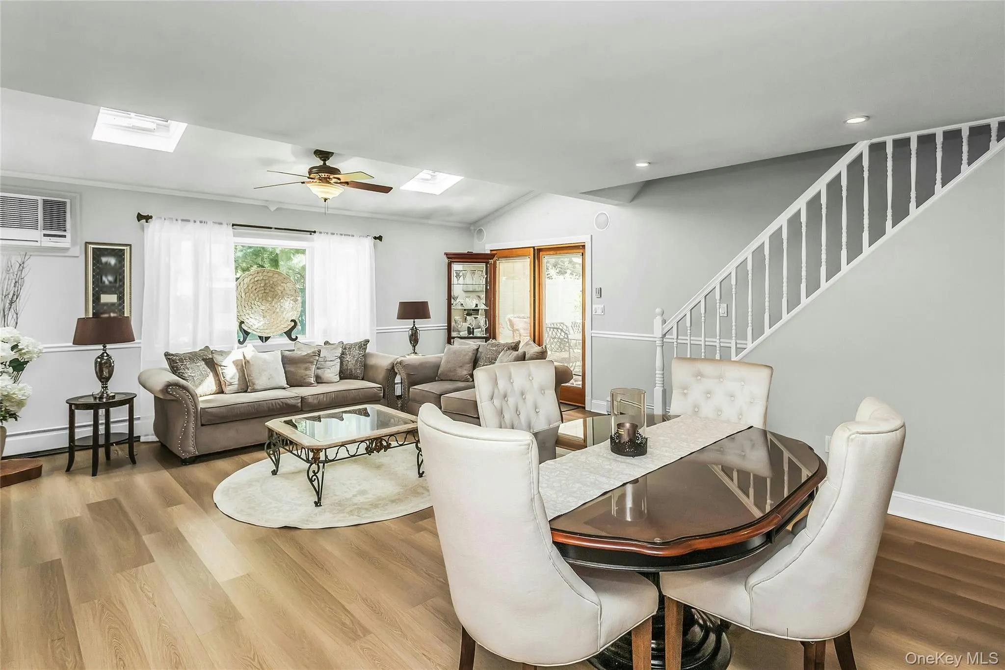 259 Willowood Drive, Hempstead, NY, 4 Bedrooms Bedrooms, 7 Rooms Rooms,1 BathroomBathrooms,Residential,For Rent,Willowood,0,KEY1003360 259 Willowood Drive, Hempstead, NY, 4 Bedrooms Bedrooms, 7 Rooms Rooms,1 BathroomBathrooms,Residential,For Rent,Willowood,0,KEY1003360