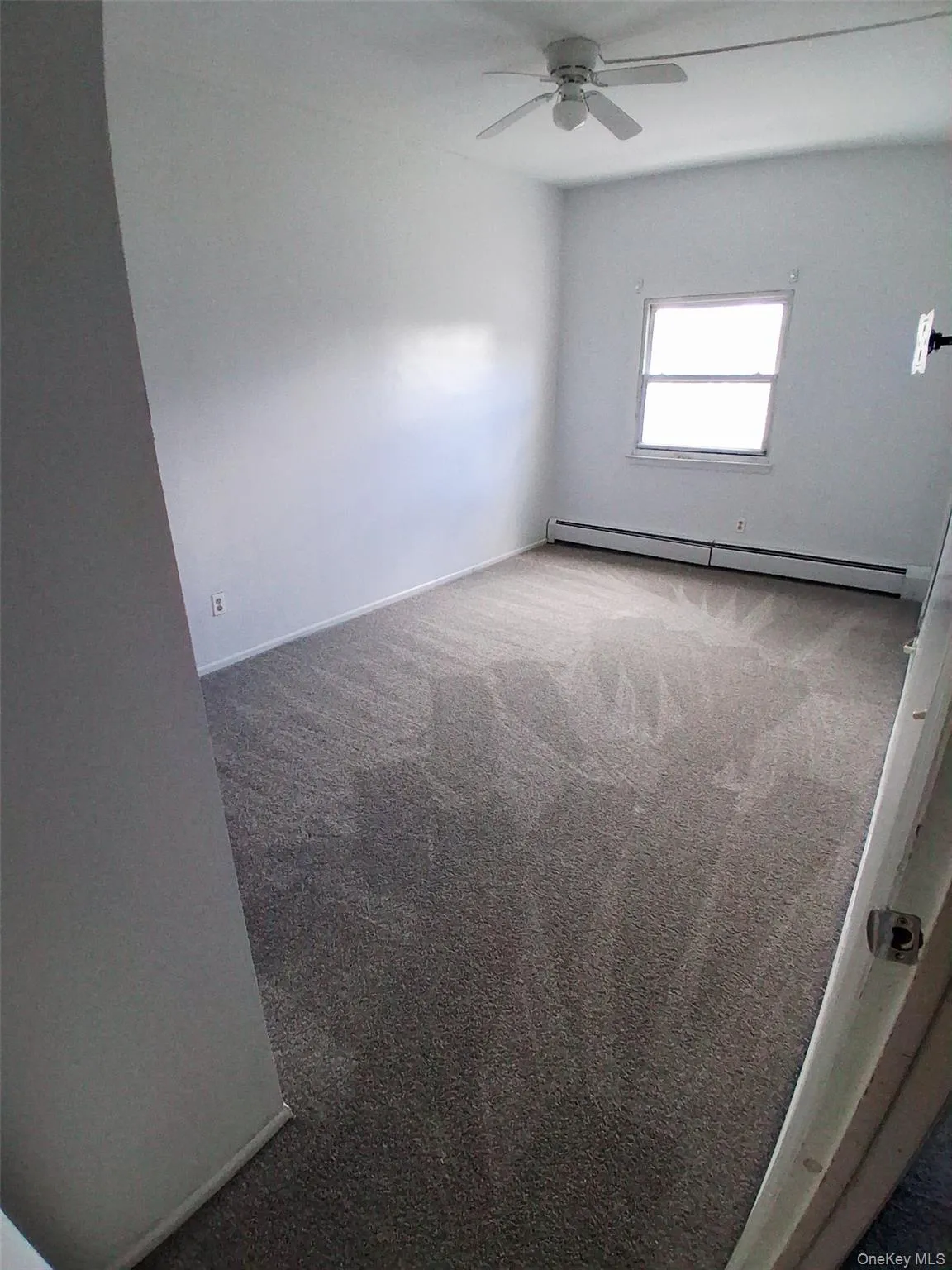 60 Sarah Lane, Middletown, NY, 3 Bedrooms Bedrooms, 6 Rooms Rooms,1 BathroomBathrooms,Residential Lease,For Rent,Sarah,0,1003361 60 Sarah Lane, Middletown, NY, 3 Bedrooms Bedrooms, 6 Rooms Rooms,1 BathroomBathrooms,Residential Lease,For Rent,Sarah,0,1003361