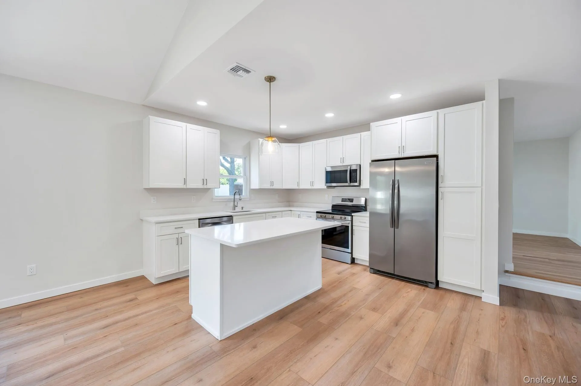 413 Bicycle Path, Brookhaven, NY, 4 Bedrooms Bedrooms, 8 Rooms Rooms,2 BathroomsBathrooms,Residential,For Rent,Bicycle,0,1003369 413 Bicycle Path, Brookhaven, NY, 4 Bedrooms Bedrooms, 8 Rooms Rooms,2 BathroomsBathrooms,Residential,For Rent,Bicycle,0,1003369
