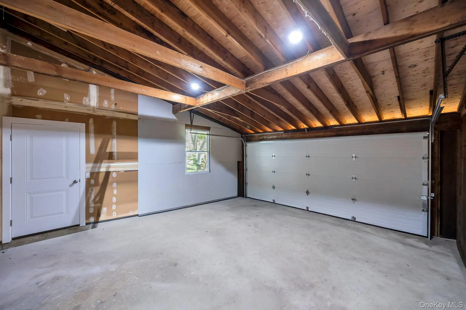 413 Bicycle Path, Brookhaven, NY, 4 Bedrooms Bedrooms, 8 Rooms Rooms,2 BathroomsBathrooms,Residential,For Rent,Bicycle,0,1003369 413 Bicycle Path, Brookhaven, NY, 4 Bedrooms Bedrooms, 8 Rooms Rooms,2 BathroomsBathrooms,Residential,For Rent,Bicycle,0,1003369