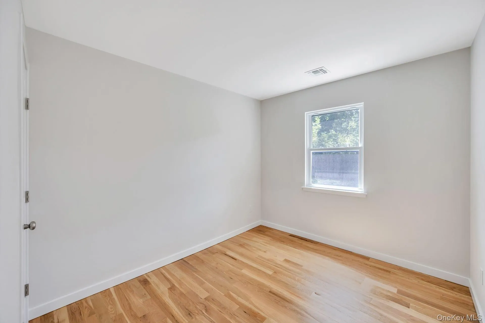 413 Bicycle Path, Brookhaven, NY, 4 Bedrooms Bedrooms, 8 Rooms Rooms,2 BathroomsBathrooms,Residential,For Rent,Bicycle,0,1003369 413 Bicycle Path, Brookhaven, NY, 4 Bedrooms Bedrooms, 8 Rooms Rooms,2 BathroomsBathrooms,Residential,For Rent,Bicycle,0,1003369