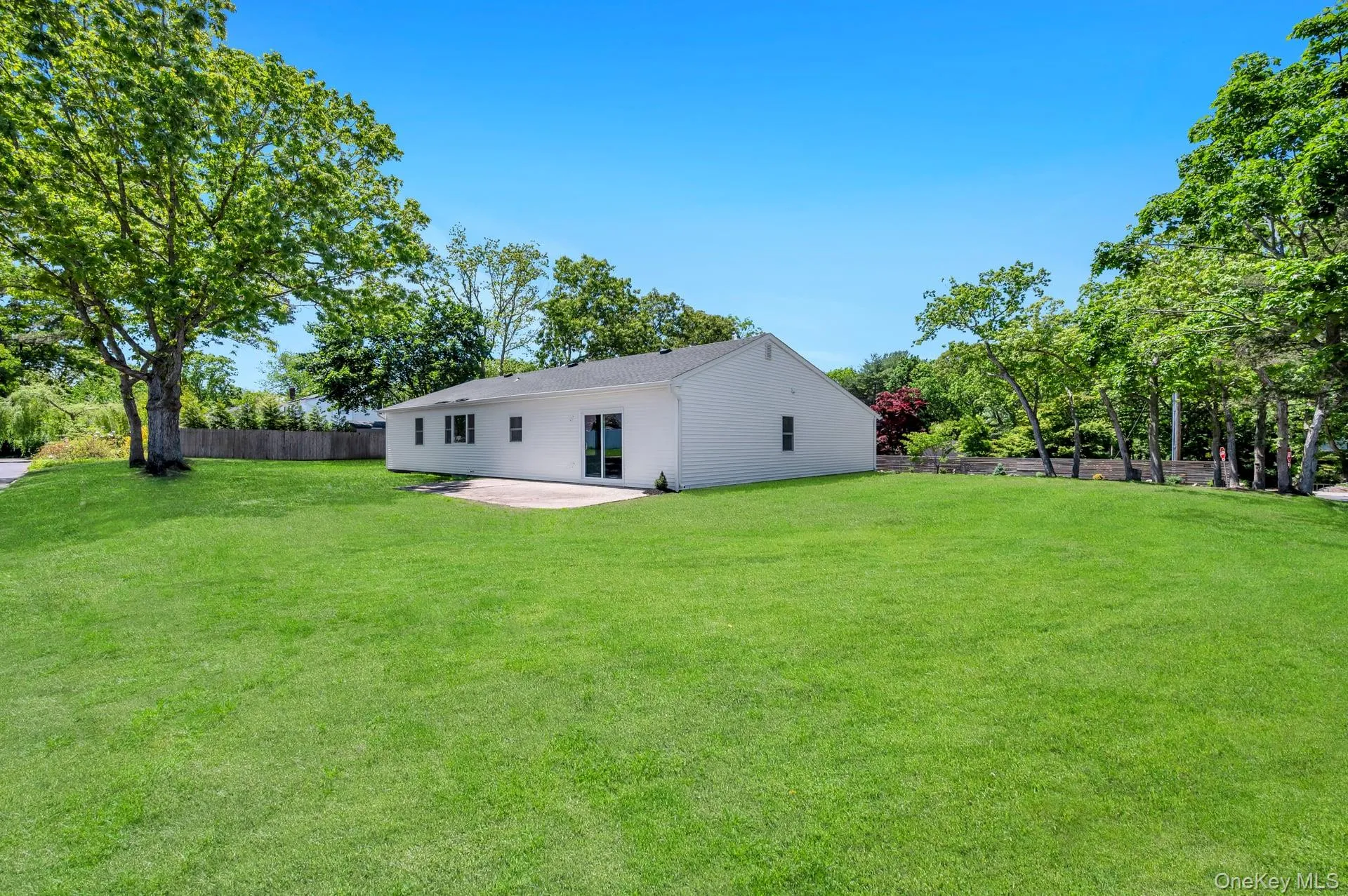 413 Bicycle Path, Brookhaven, NY, 4 Bedrooms Bedrooms, 8 Rooms Rooms,2 BathroomsBathrooms,Residential,For Rent,Bicycle,0,1003369 413 Bicycle Path, Brookhaven, NY, 4 Bedrooms Bedrooms, 8 Rooms Rooms,2 BathroomsBathrooms,Residential,For Rent,Bicycle,0,1003369