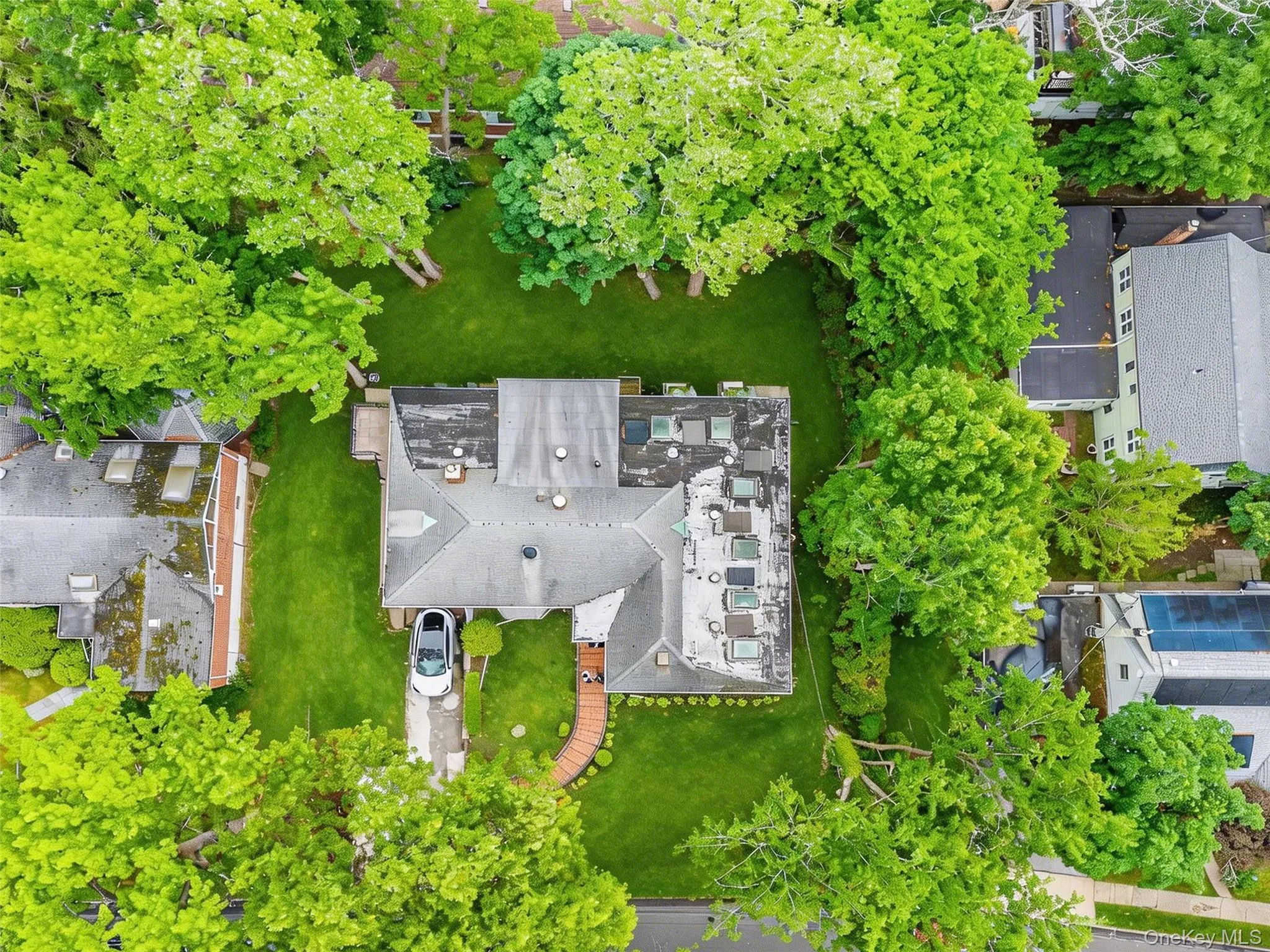 5 Bellingham Lane, North Hempstead, NY, 6 Bedrooms Bedrooms, 12 Rooms Rooms,4 BathroomsBathrooms,Residential,For Rent,Bellingham,0,1003370 5 Bellingham Lane, North Hempstead, NY, 6 Bedrooms Bedrooms, 12 Rooms Rooms,4 BathroomsBathrooms,Residential,For Rent,Bellingham,0,1003370