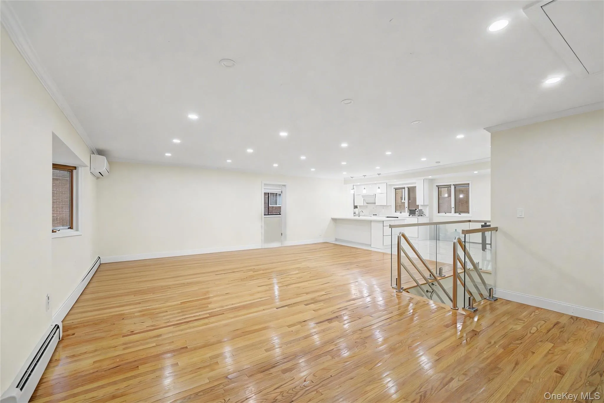 5 Bellingham Lane, North Hempstead, NY, 6 Bedrooms Bedrooms, 12 Rooms Rooms,4 BathroomsBathrooms,Residential,For Rent,Bellingham,0,1003370 5 Bellingham Lane, North Hempstead, NY, 6 Bedrooms Bedrooms, 12 Rooms Rooms,4 BathroomsBathrooms,Residential,For Rent,Bellingham,0,1003370