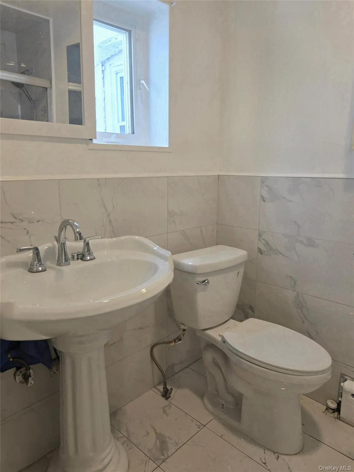 Bathroom Bathroom