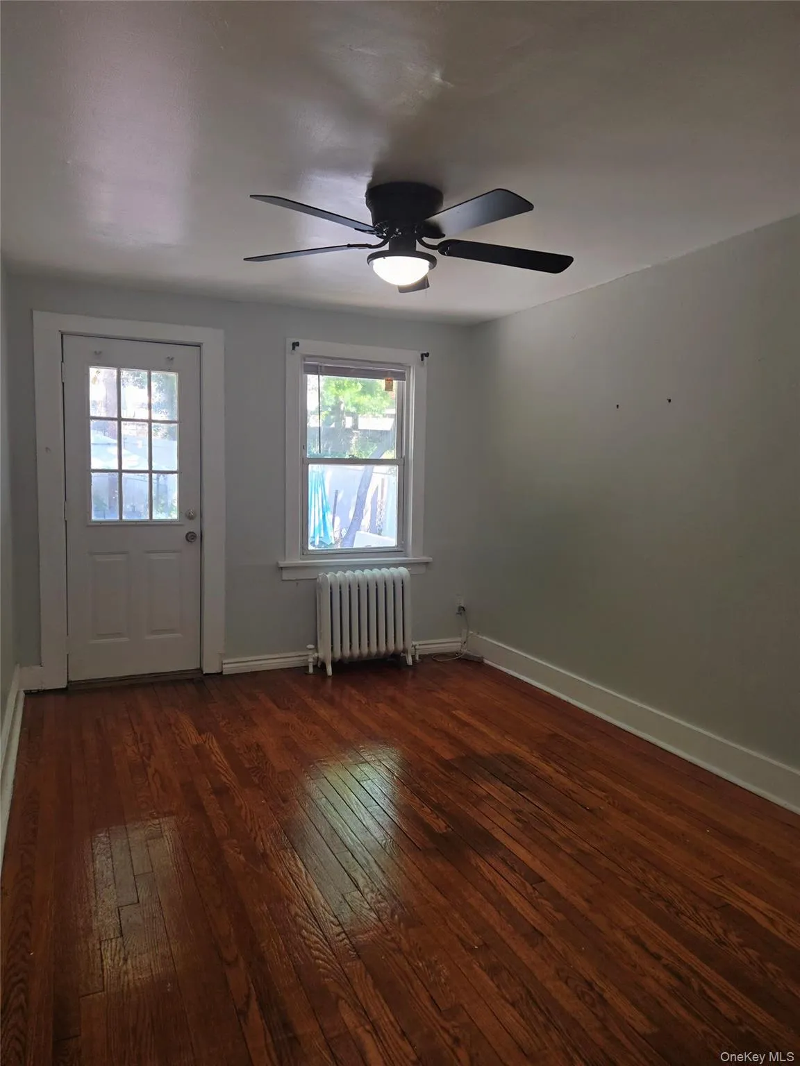 First Bedroom First Bedroom