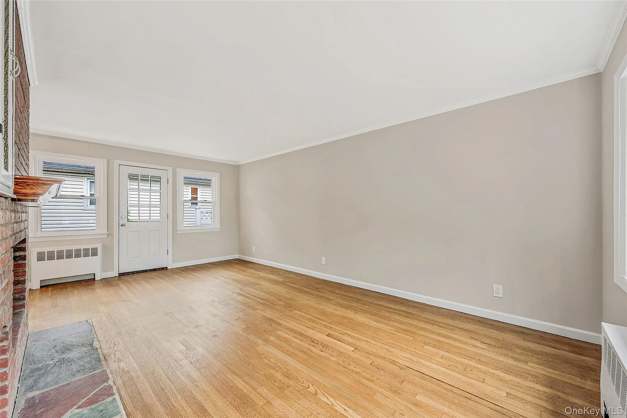 24 Russell Street, Babylon, NY, 4 Bedrooms Bedrooms, ,2 BathroomsBathrooms,Residential,For Rent,Russell,0,1003399 24 Russell Street, Babylon, NY, 4 Bedrooms Bedrooms, ,2 BathroomsBathrooms,Residential,For Rent,Russell,0,1003399