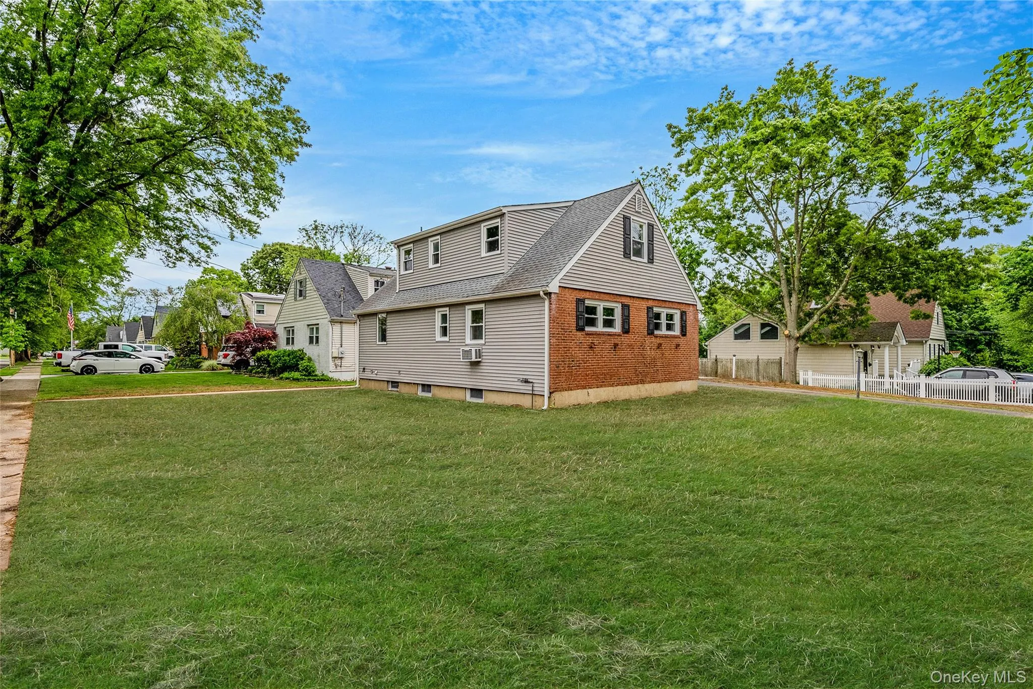 24 Russell Street, Babylon, NY, 4 Bedrooms Bedrooms, ,2 BathroomsBathrooms,Residential,For Rent,Russell,0,1003399 24 Russell Street, Babylon, NY, 4 Bedrooms Bedrooms, ,2 BathroomsBathrooms,Residential,For Rent,Russell,0,1003399