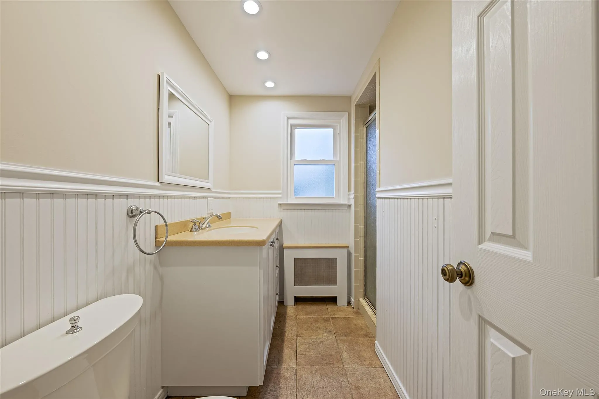 24 Russell Street, Babylon, NY, 4 Bedrooms Bedrooms, ,2 BathroomsBathrooms,Residential,For Rent,Russell,0,1003399 24 Russell Street, Babylon, NY, 4 Bedrooms Bedrooms, ,2 BathroomsBathrooms,Residential,For Rent,Russell,0,1003399
