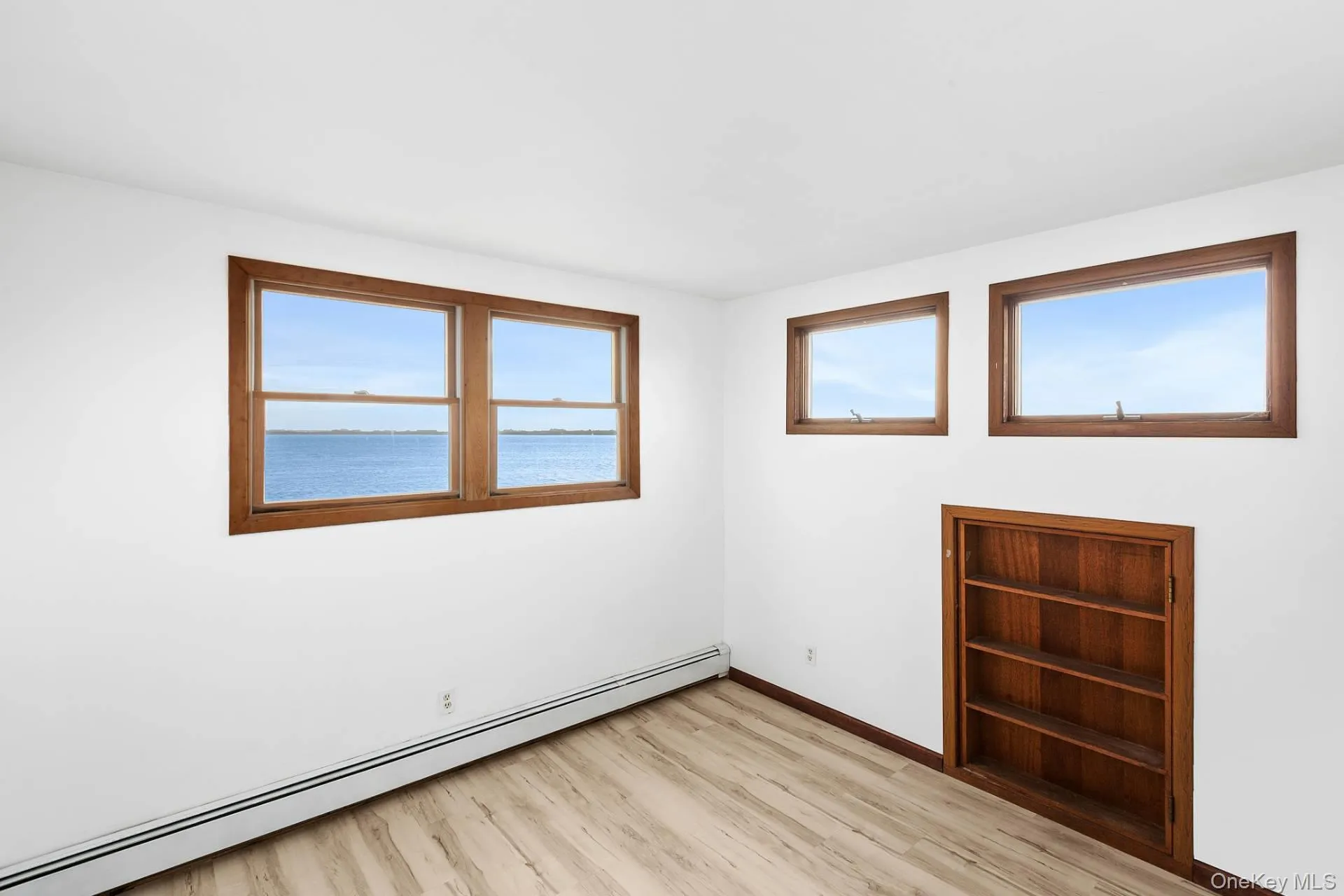 154 Shore Drive, East Hampton, NY, 3 Bedrooms Bedrooms, 6 Rooms Rooms,2 BathroomsBathrooms,Residential,For Rent,Shore,0,1003403 154 Shore Drive, East Hampton, NY, 3 Bedrooms Bedrooms, 6 Rooms Rooms,2 BathroomsBathrooms,Residential,For Rent,Shore,0,1003403
