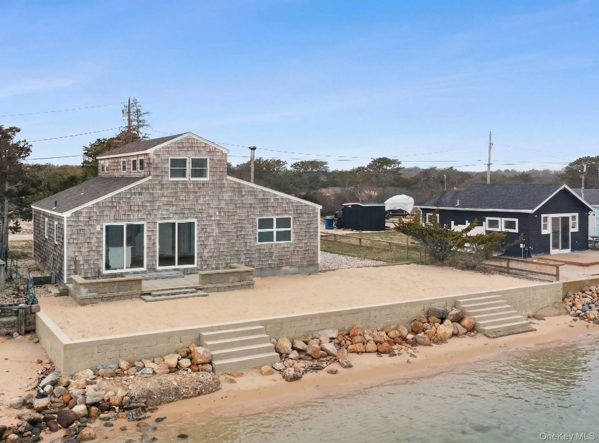 154 Shore Drive, East Hampton, NY, 3 Bedrooms Bedrooms, 6 Rooms Rooms,2 BathroomsBathrooms,Residential,For Rent,Shore,0,1003403 154 Shore Drive, East Hampton, NY, 3 Bedrooms Bedrooms, 6 Rooms Rooms,2 BathroomsBathrooms,Residential,For Rent,Shore,0,1003403