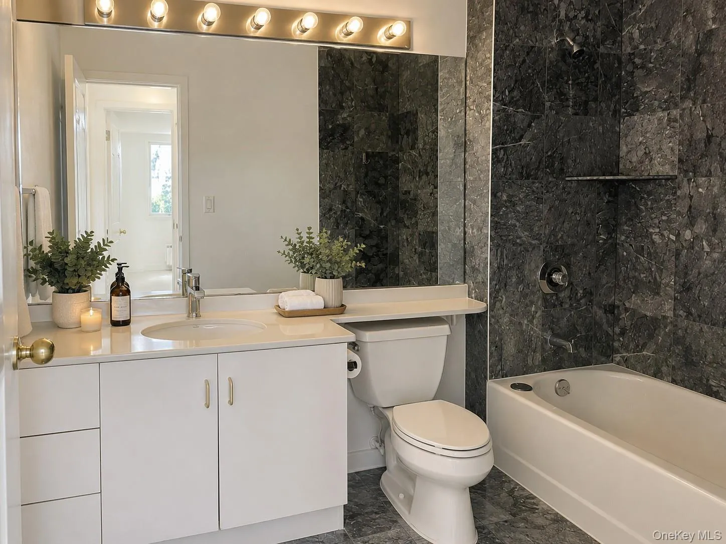 Bathroom Bathroom