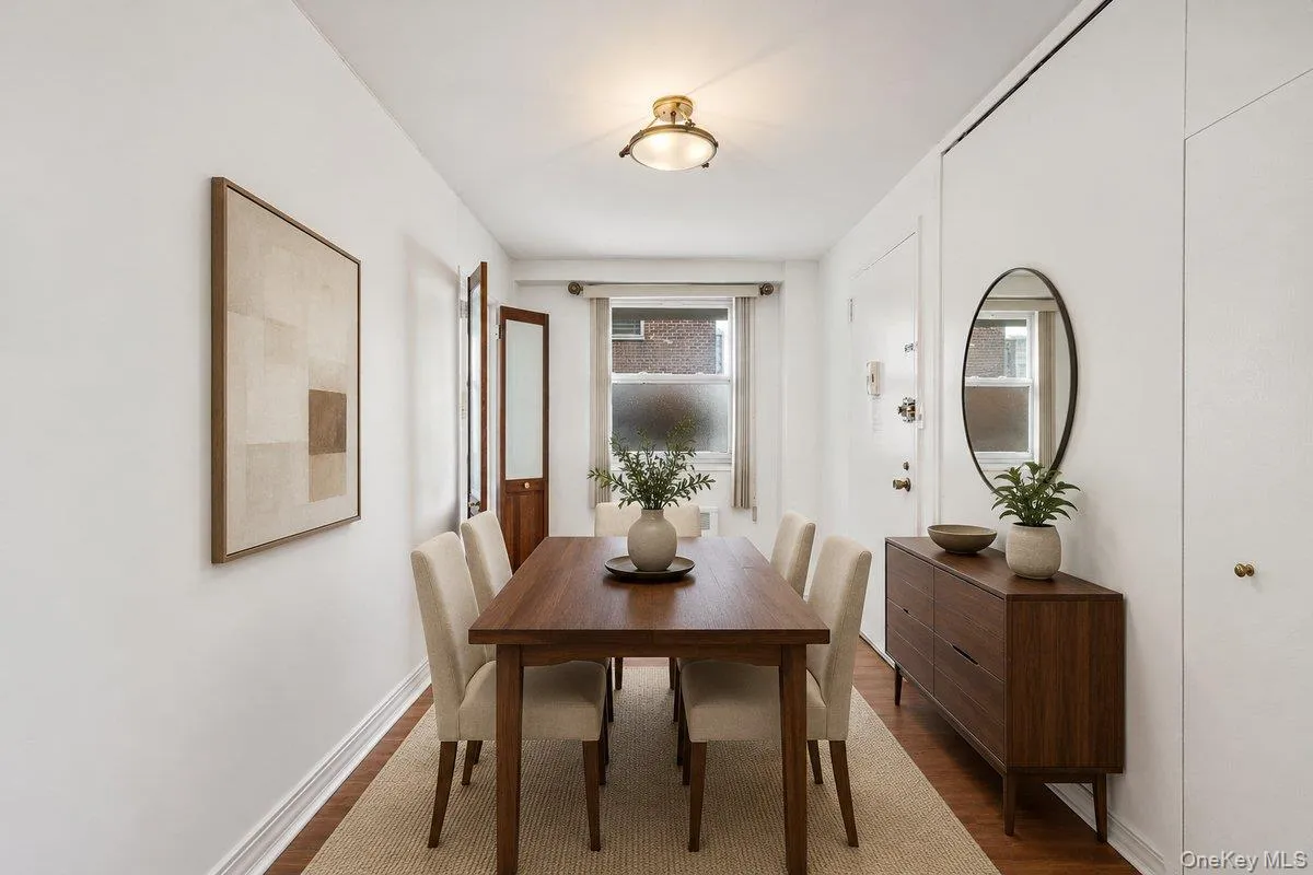 61-15 97 Street, New York, NY, 1 Bedroom Bedrooms, 5 Rooms Rooms,1 BathroomBathrooms,Residential,For Rent,97,0,1003405 61-15 97 Street, New York, NY, 1 Bedroom Bedrooms, 5 Rooms Rooms,1 BathroomBathrooms,Residential,For Rent,97,0,1003405