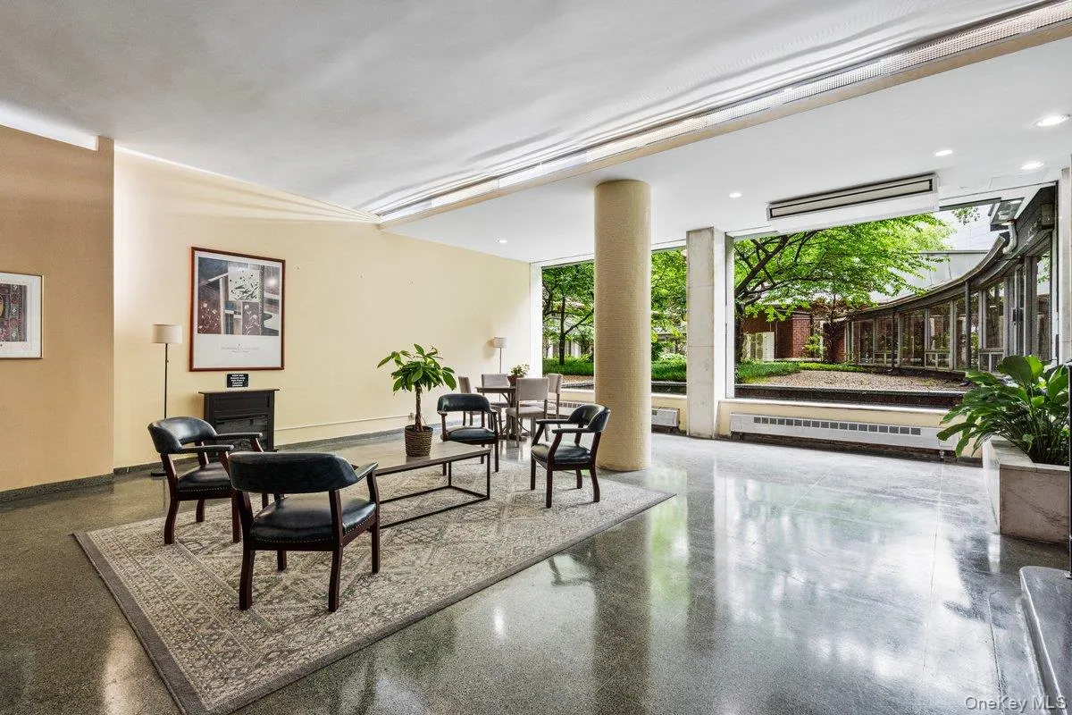61-15 97 Street, New York, NY, 1 Bedroom Bedrooms, 5 Rooms Rooms,1 BathroomBathrooms,Residential,For Rent,97,0,1003405 61-15 97 Street, New York, NY, 1 Bedroom Bedrooms, 5 Rooms Rooms,1 BathroomBathrooms,Residential,For Rent,97,0,1003405