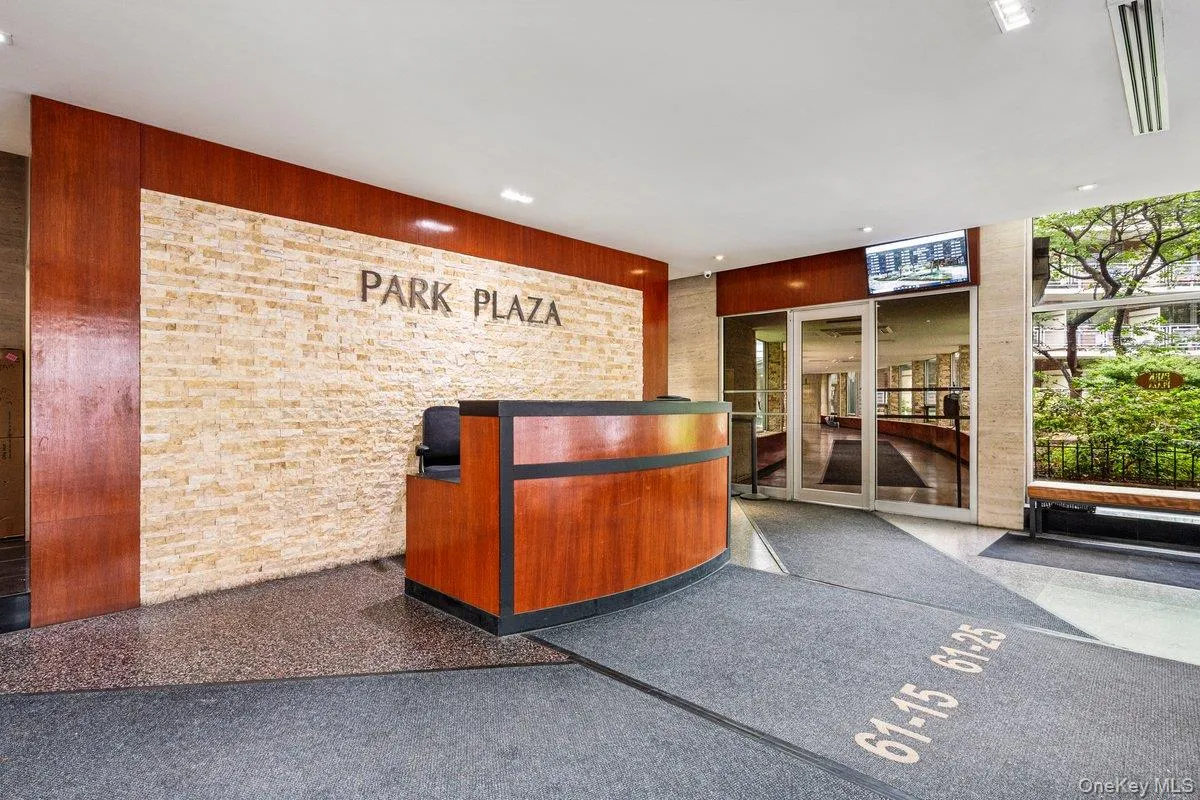 61-15 97 Street, New York, NY, 1 Bedroom Bedrooms, 5 Rooms Rooms,1 BathroomBathrooms,Residential,For Rent,97,0,1003405 61-15 97 Street, New York, NY, 1 Bedroom Bedrooms, 5 Rooms Rooms,1 BathroomBathrooms,Residential,For Rent,97,0,1003405