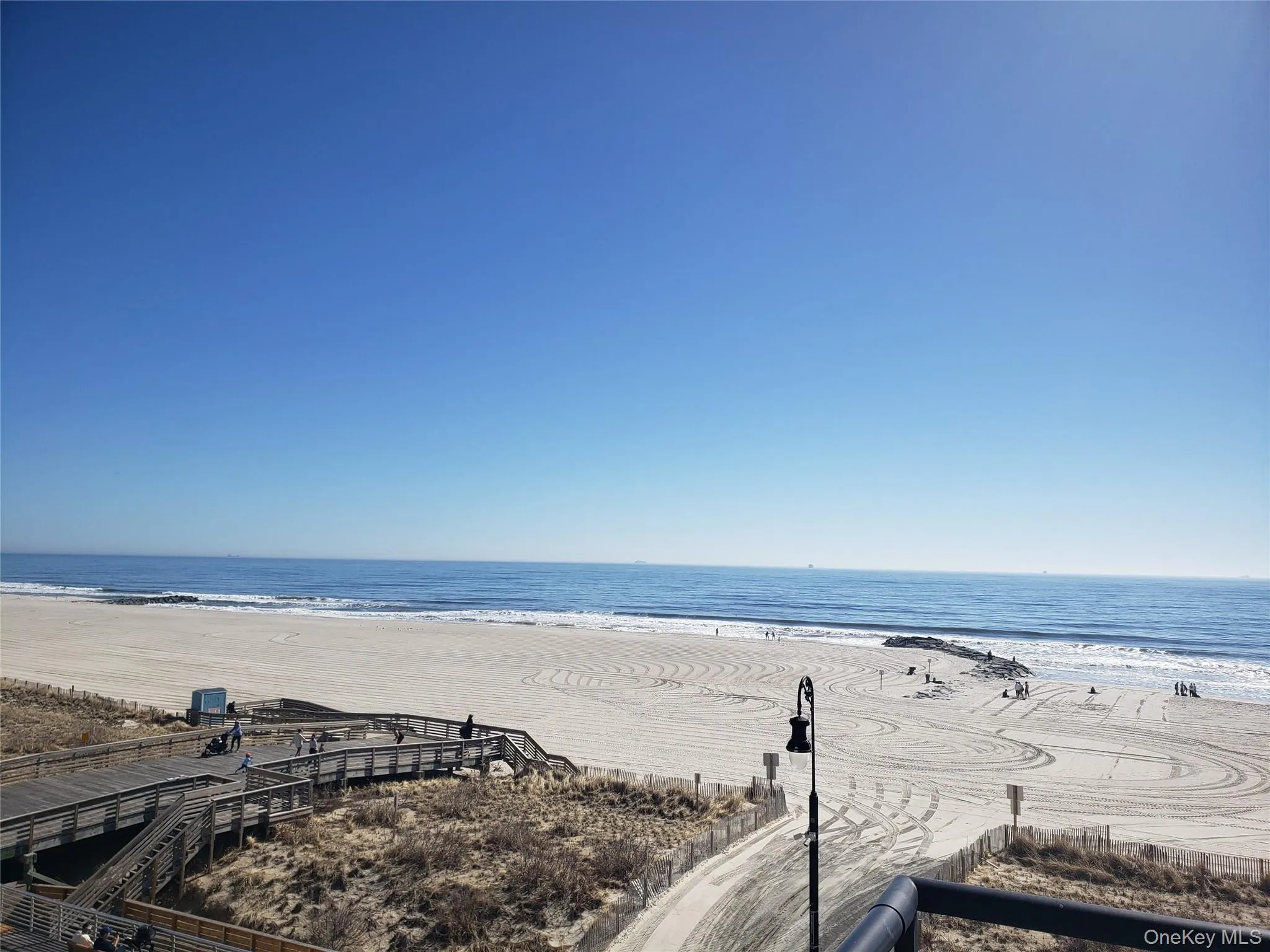 100 Broadway, Long Beach, NY, 2 Bedrooms Bedrooms, 4 Rooms Rooms,2 BathroomsBathrooms,Residential Lease,For Rent,Broadway,0,1003406 100 Broadway, Long Beach, NY, 2 Bedrooms Bedrooms, 4 Rooms Rooms,2 BathroomsBathrooms,Residential Lease,For Rent,Broadway,0,1003406