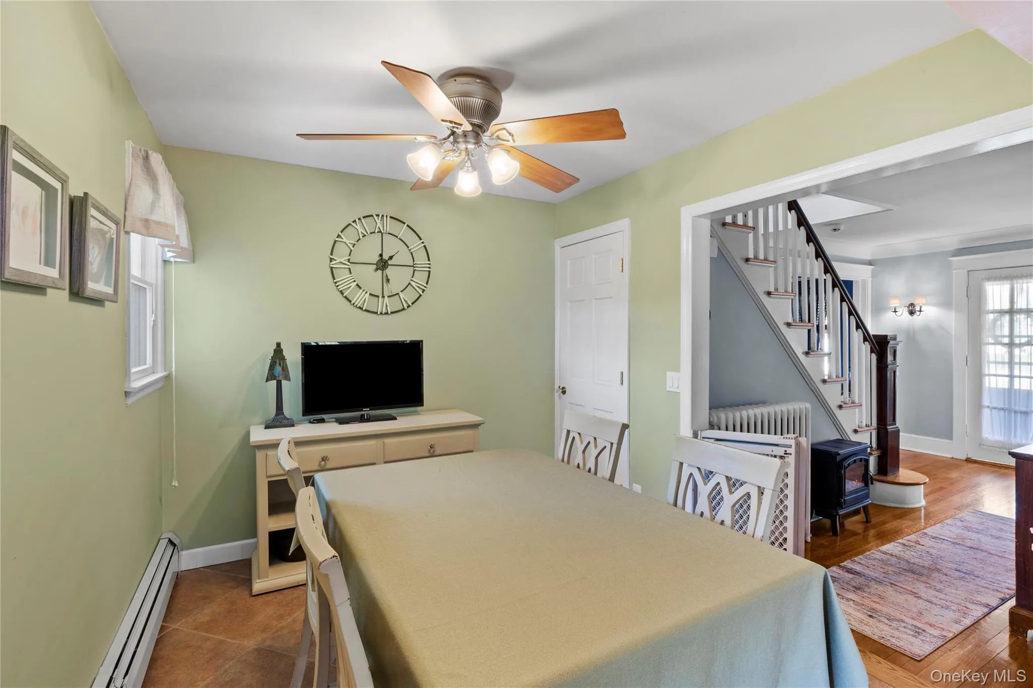 119 Hubbard Avenue, Riverhead, NY, 4 Bedrooms Bedrooms, 12 Rooms Rooms,3 BathroomsBathrooms,Residential,For Rent,Hubbard,0,1003409 119 Hubbard Avenue, Riverhead, NY, 4 Bedrooms Bedrooms, 12 Rooms Rooms,3 BathroomsBathrooms,Residential,For Rent,Hubbard,0,1003409