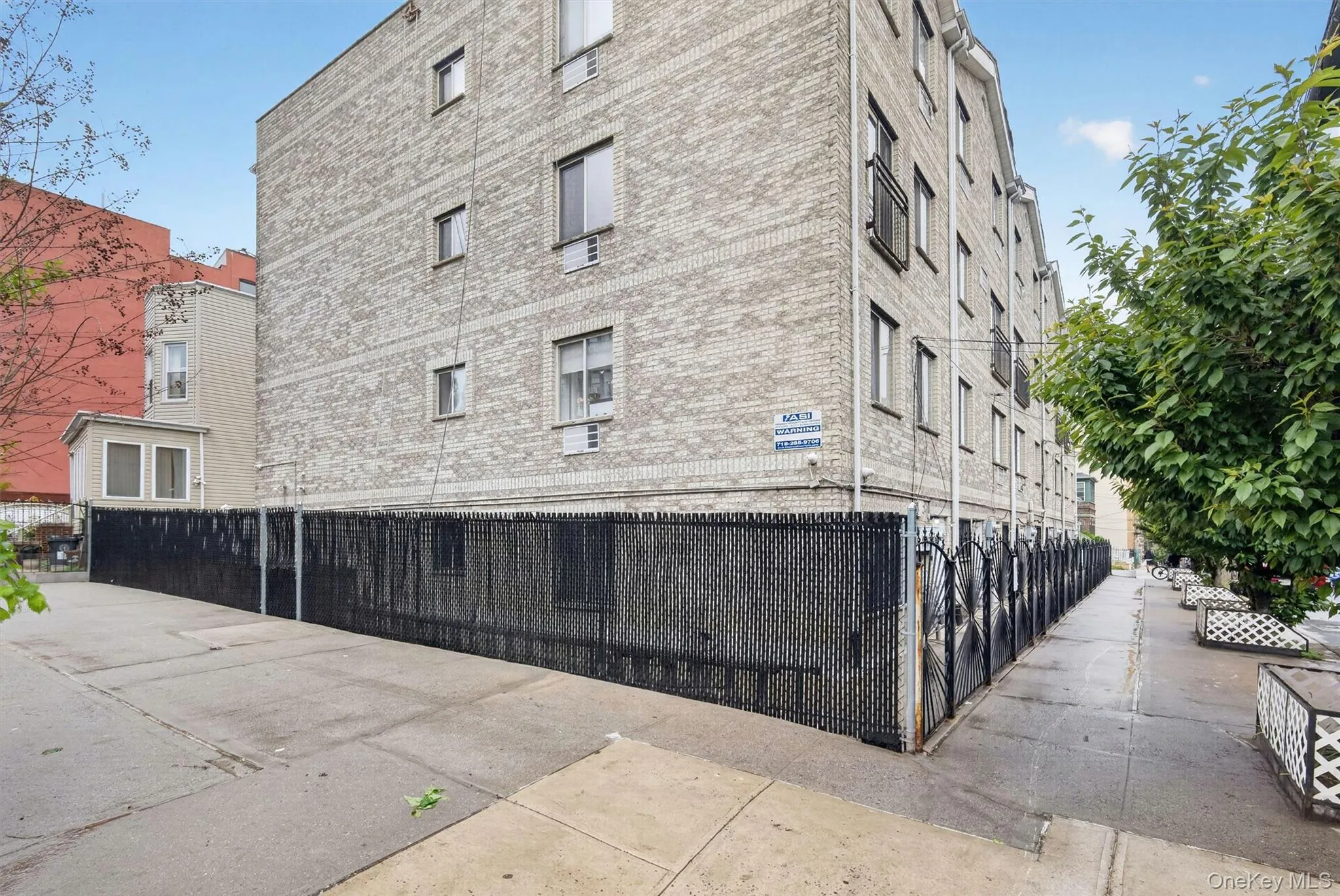 3241 Parkside Place, New York, NY, 2 Bedrooms Bedrooms, 4 Rooms Rooms,1 BathroomBathrooms,Residential,For Rent,Parkside,0,1003414 3241 Parkside Place, New York, NY, 2 Bedrooms Bedrooms, 4 Rooms Rooms,1 BathroomBathrooms,Residential,For Rent,Parkside,0,1003414