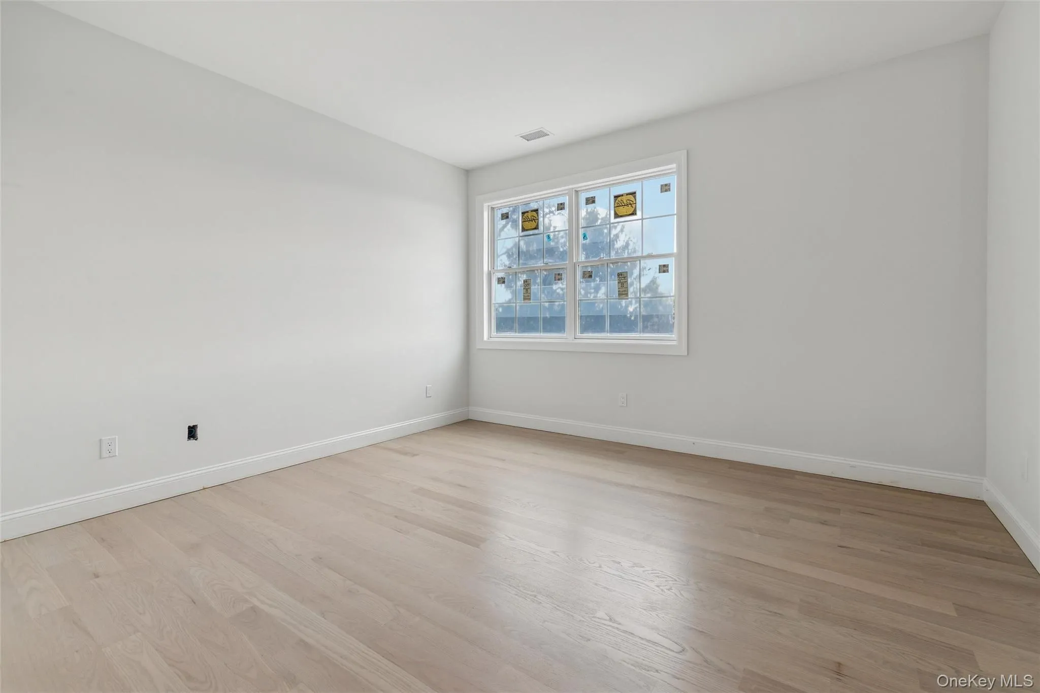 0 Hedda Road, Brookhaven, NY, 5 Bedrooms Bedrooms, 11 Rooms Rooms,2 BathroomsBathrooms,Residential,For Rent,Hedda,0,1003425 0 Hedda Road, Brookhaven, NY, 5 Bedrooms Bedrooms, 11 Rooms Rooms,2 BathroomsBathrooms,Residential,For Rent,Hedda,0,1003425