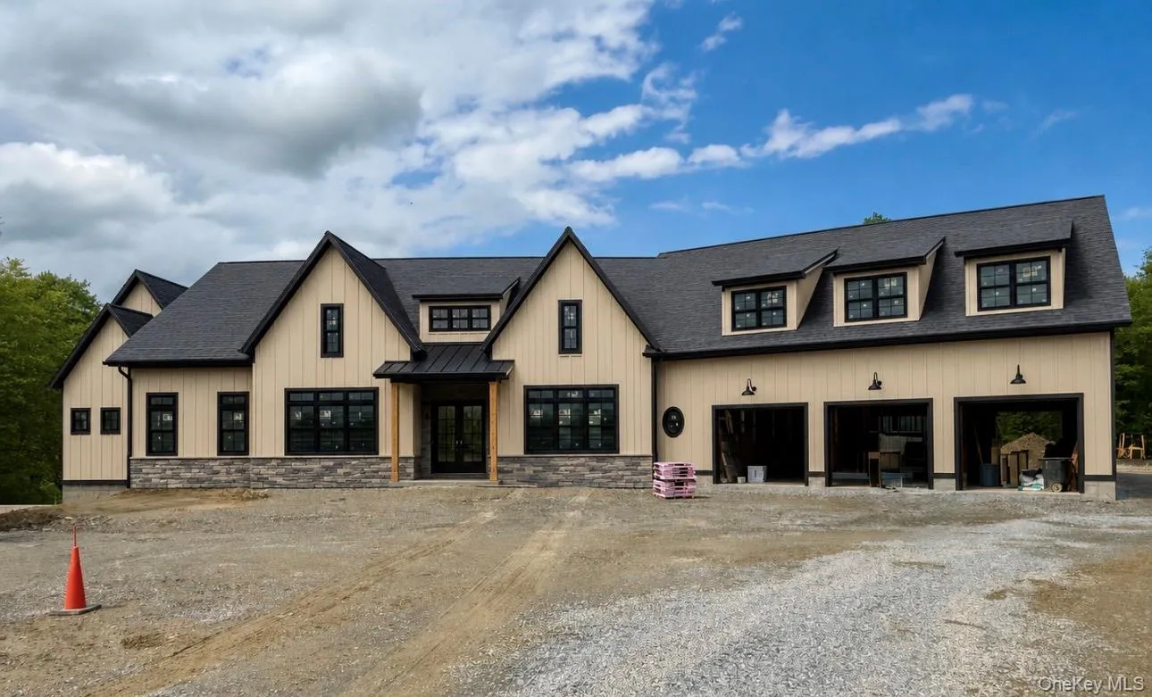 17 River Road, Wappinger, NY, 4 Bedrooms Bedrooms, 16 Rooms Rooms,4 BathroomsBathrooms,Residential Sale,For Rent,River,0,1003426 17 River Road, Wappinger, NY, 4 Bedrooms Bedrooms, 16 Rooms Rooms,4 BathroomsBathrooms,Residential Sale,For Rent,River,0,1003426