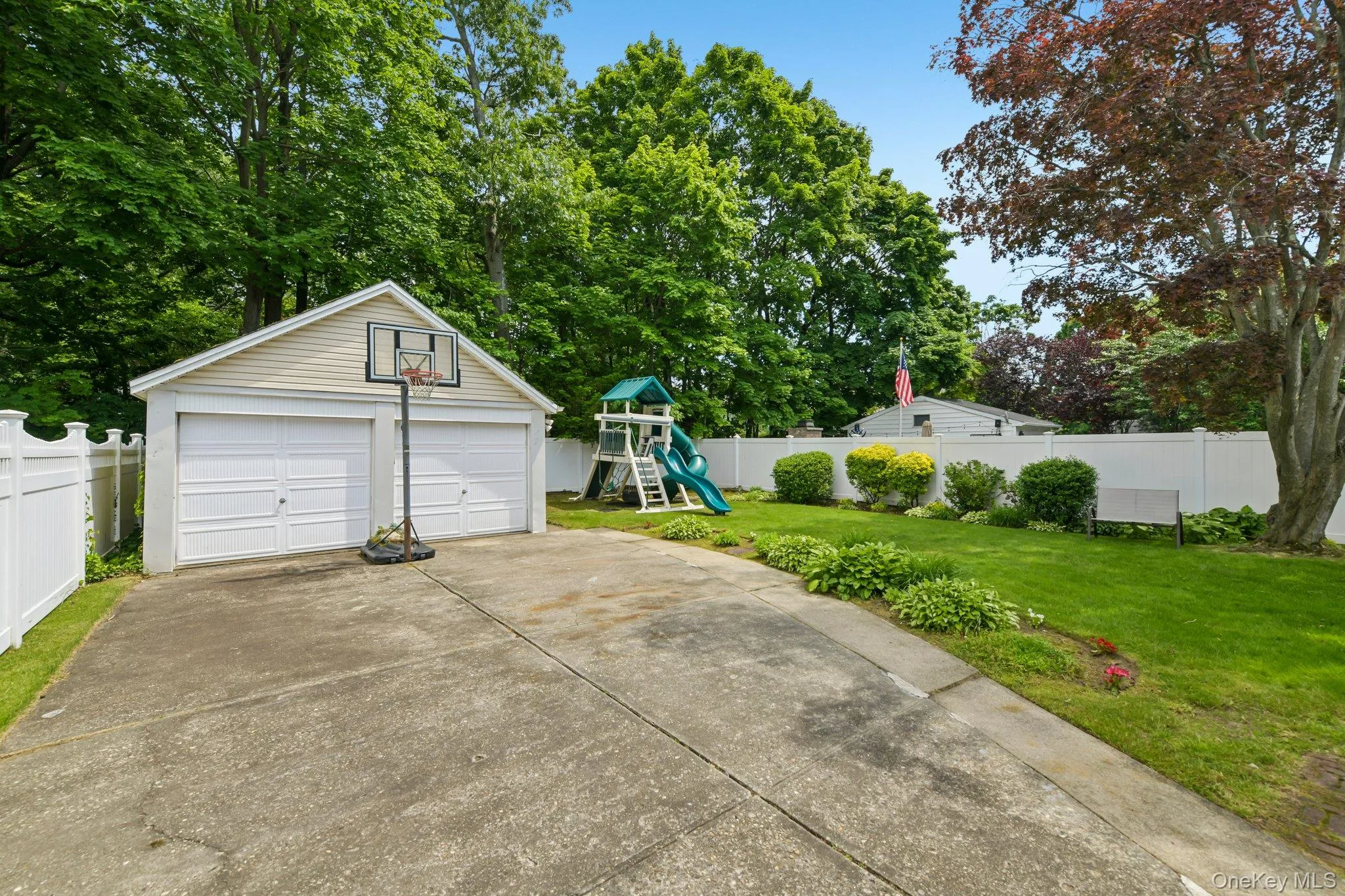 207 Forest Avenue, Hempstead, NY, 3 Bedrooms Bedrooms, 7 Rooms Rooms,2 BathroomsBathrooms,Residential,For Rent,Forest,0,1003430 207 Forest Avenue, Hempstead, NY, 3 Bedrooms Bedrooms, 7 Rooms Rooms,2 BathroomsBathrooms,Residential,For Rent,Forest,0,1003430