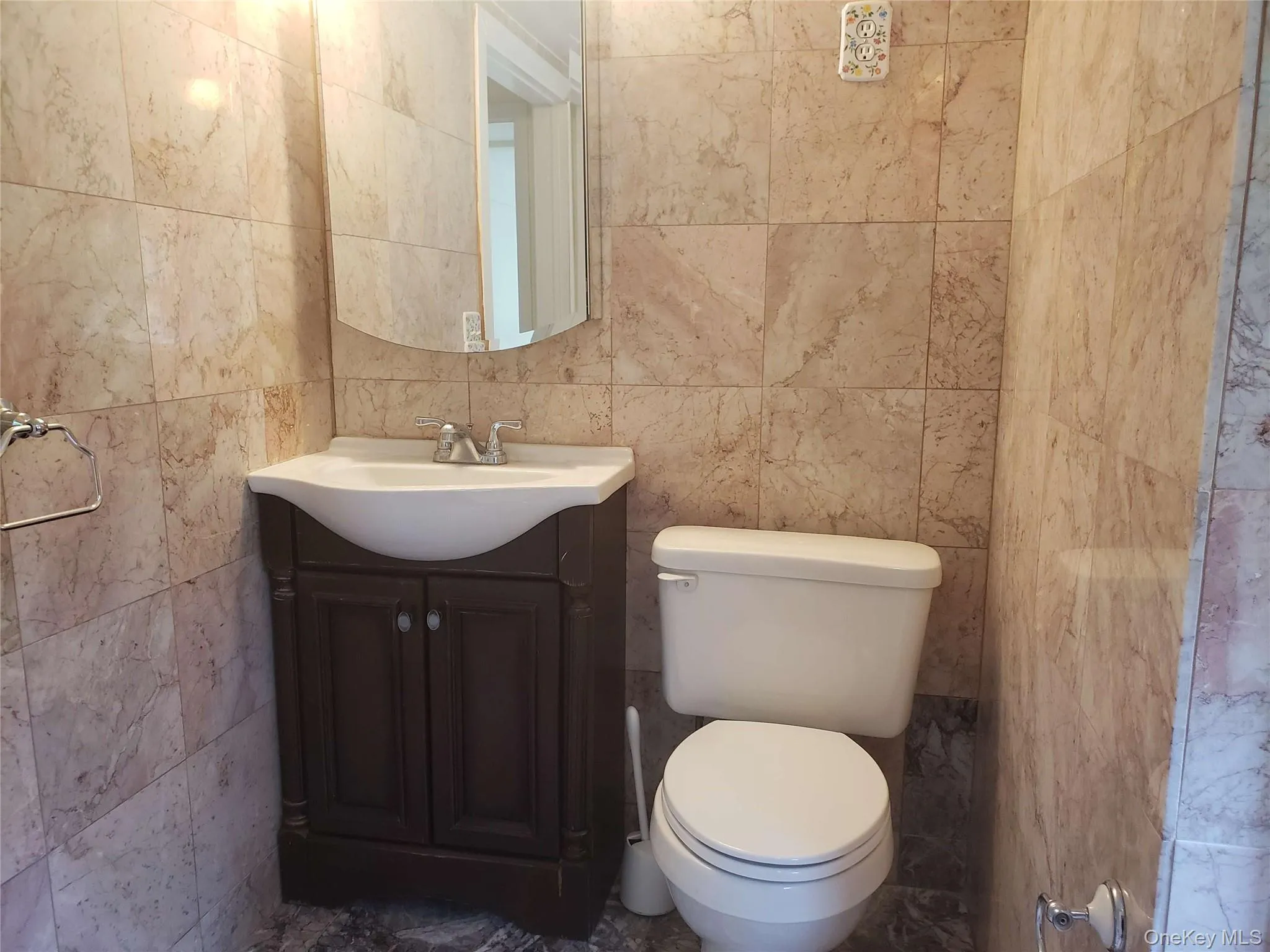 1446 Salt Point Turnpike, Pleasant Valley, NY, 2 Bedrooms Bedrooms, 5 Rooms Rooms,1 BathroomBathrooms,Residential Lease,For Rent,Salt Point,0,1003431 1446 Salt Point Turnpike, Pleasant Valley, NY, 2 Bedrooms Bedrooms, 5 Rooms Rooms,1 BathroomBathrooms,Residential Lease,For Rent,Salt Point,0,1003431