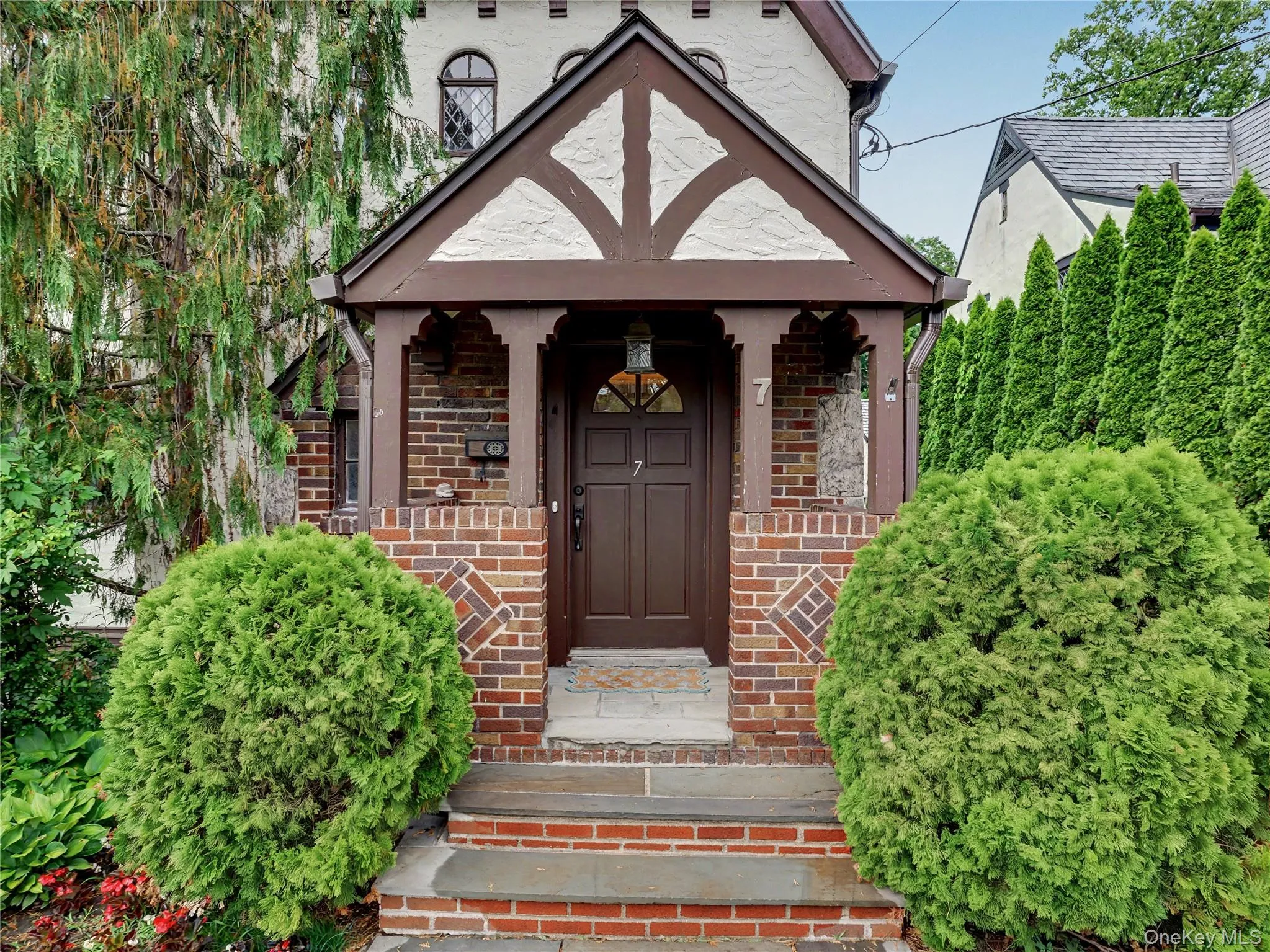 7 Huntwood Place, Mount Vernon, NY, 3 Bedrooms Bedrooms, 14 Rooms Rooms,3 BathroomsBathrooms,Residential,For Rent,Huntwood,0,KEY1003437 7 Huntwood Place, Mount Vernon, NY, 3 Bedrooms Bedrooms, 14 Rooms Rooms,3 BathroomsBathrooms,Residential,For Rent,Huntwood,0,KEY1003437