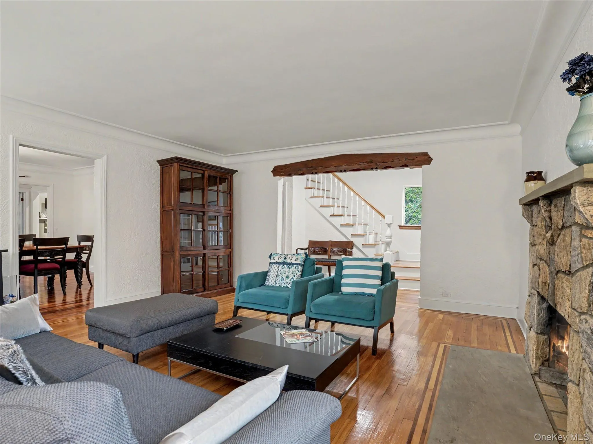 7 Huntwood Place, Mount Vernon, NY, 3 Bedrooms Bedrooms, 14 Rooms Rooms,3 BathroomsBathrooms,Residential,For Rent,Huntwood,0,KEY1003437 7 Huntwood Place, Mount Vernon, NY, 3 Bedrooms Bedrooms, 14 Rooms Rooms,3 BathroomsBathrooms,Residential,For Rent,Huntwood,0,KEY1003437