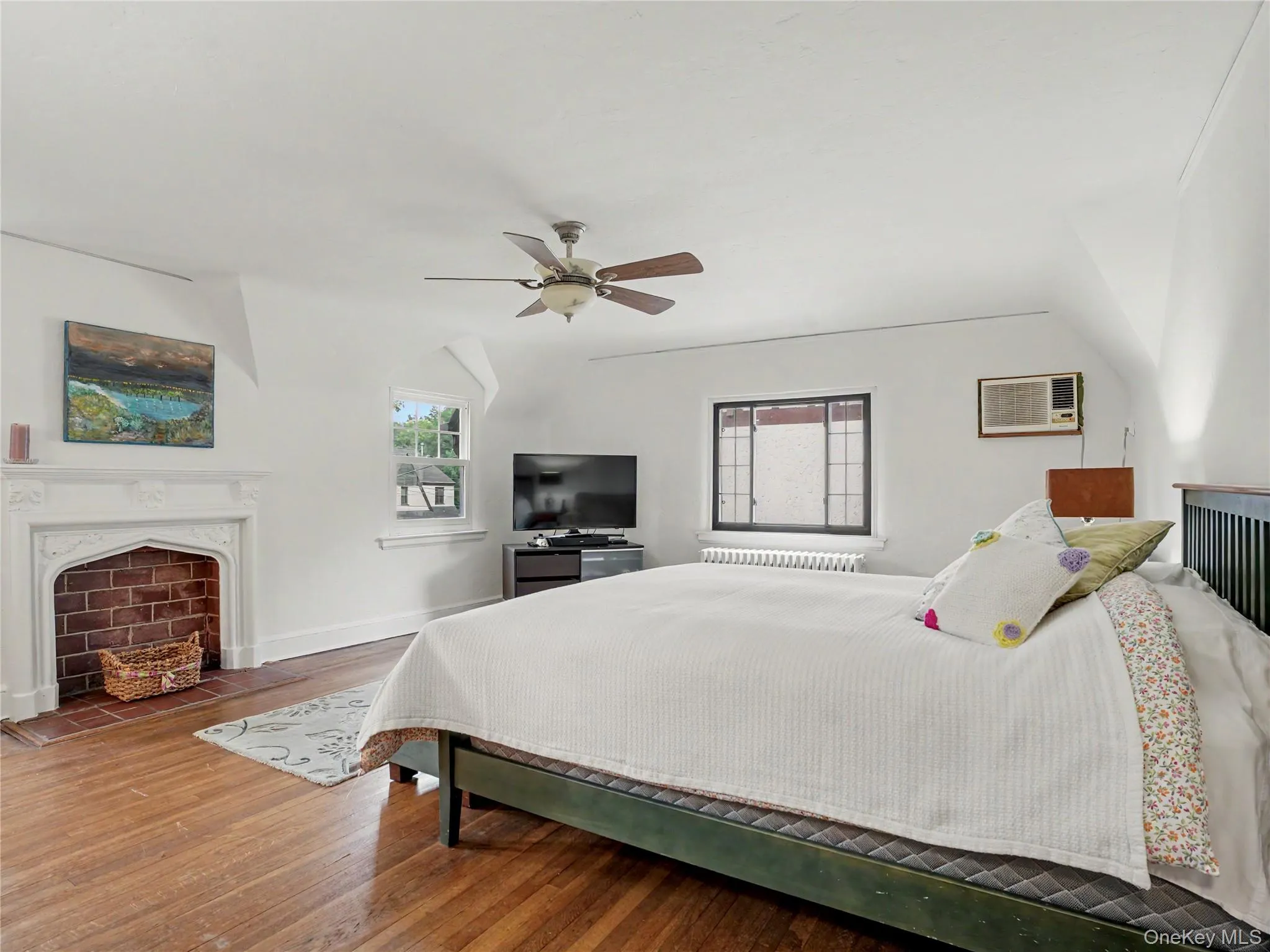 7 Huntwood Place, Mount Vernon, NY, 3 Bedrooms Bedrooms, 14 Rooms Rooms,3 BathroomsBathrooms,Residential,For Rent,Huntwood,0,KEY1003437 7 Huntwood Place, Mount Vernon, NY, 3 Bedrooms Bedrooms, 14 Rooms Rooms,3 BathroomsBathrooms,Residential,For Rent,Huntwood,0,KEY1003437