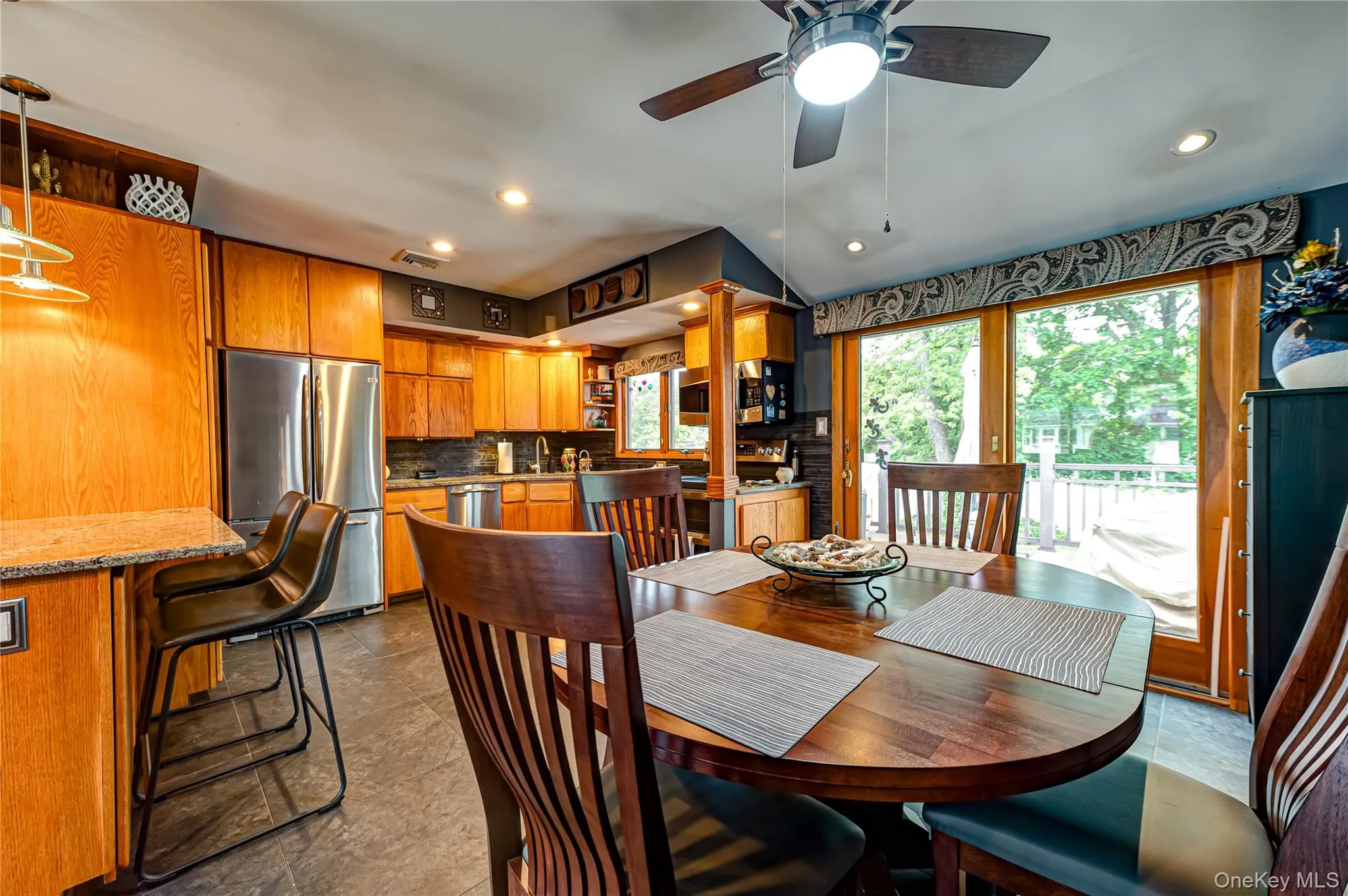 1603 Lad Avenue, Brookhaven, NY, 3 Bedrooms Bedrooms, 7 Rooms Rooms,2 BathroomsBathrooms,Residential,For Rent,Lad,0,1003438 1603 Lad Avenue, Brookhaven, NY, 3 Bedrooms Bedrooms, 7 Rooms Rooms,2 BathroomsBathrooms,Residential,For Rent,Lad,0,1003438