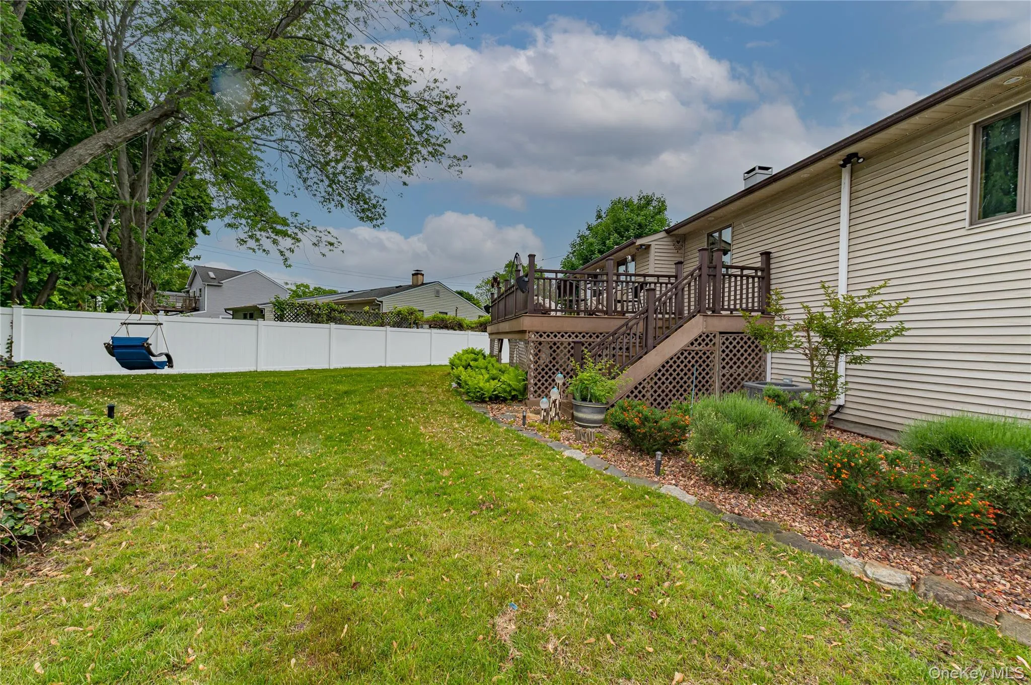 1603 Lad Avenue, Brookhaven, NY, 3 Bedrooms Bedrooms, 7 Rooms Rooms,2 BathroomsBathrooms,Residential,For Rent,Lad,0,1003438 1603 Lad Avenue, Brookhaven, NY, 3 Bedrooms Bedrooms, 7 Rooms Rooms,2 BathroomsBathrooms,Residential,For Rent,Lad,0,1003438